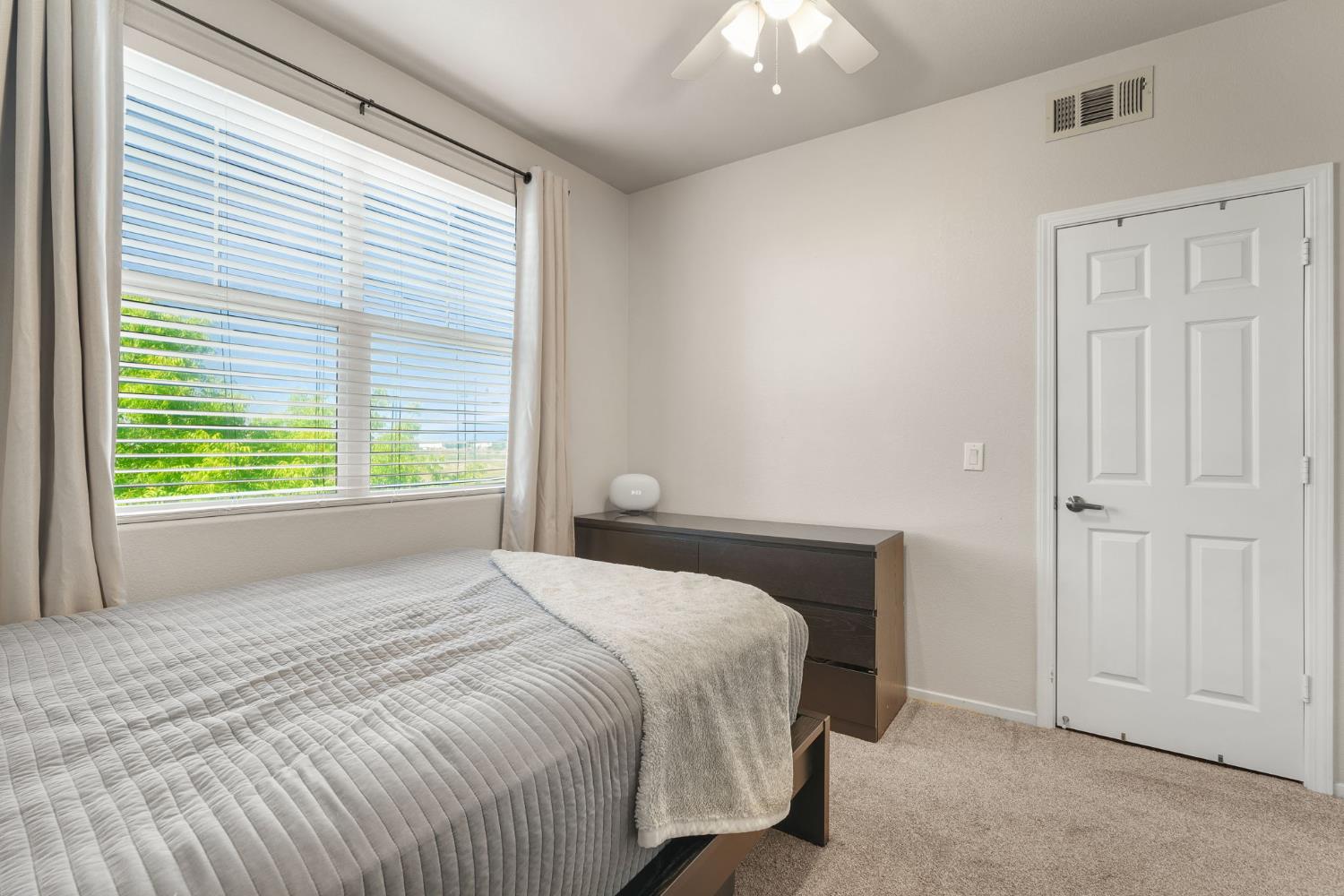 1181 Whitney Ranch Parkway 724