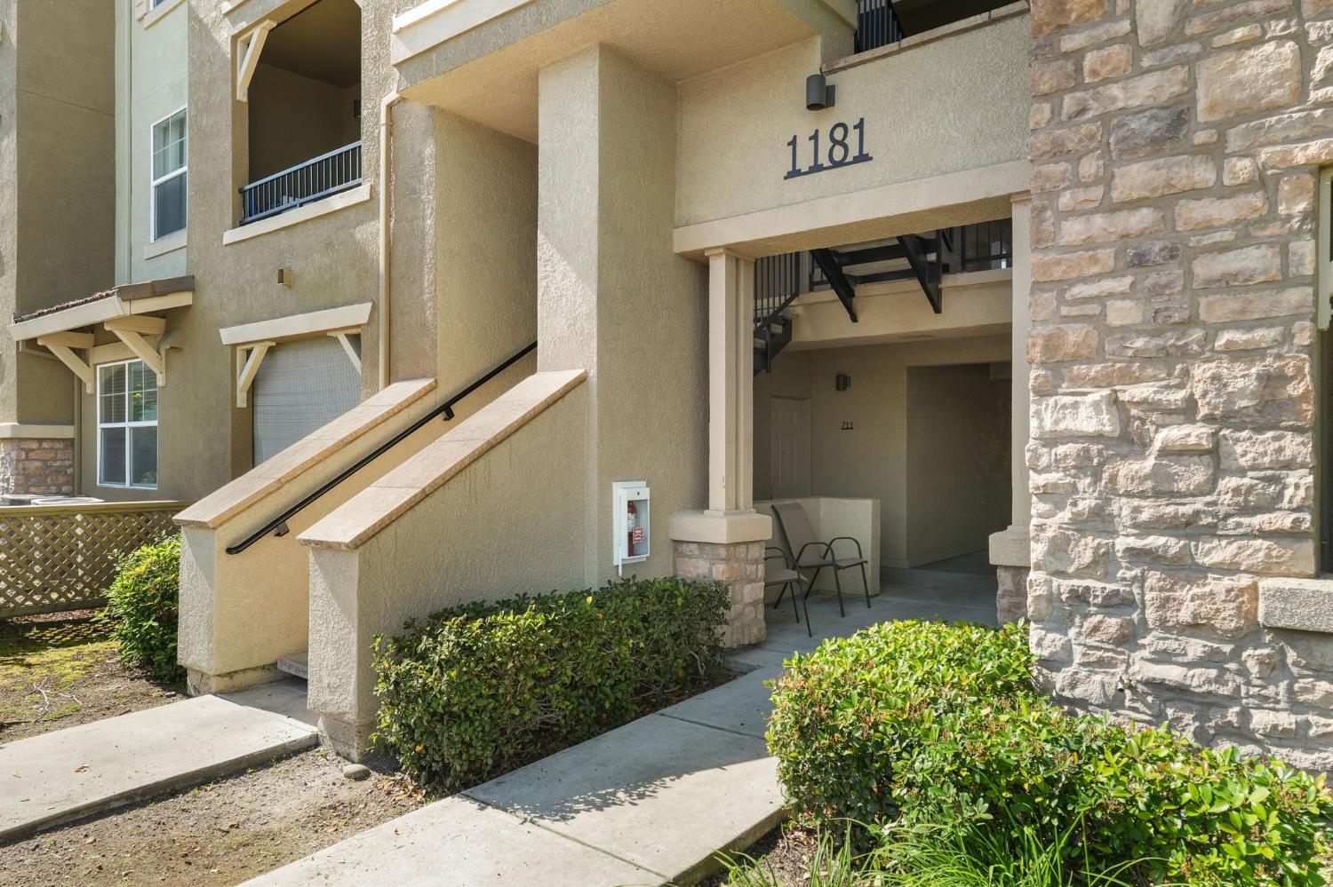 1181 Whitney Ranch Parkway 724