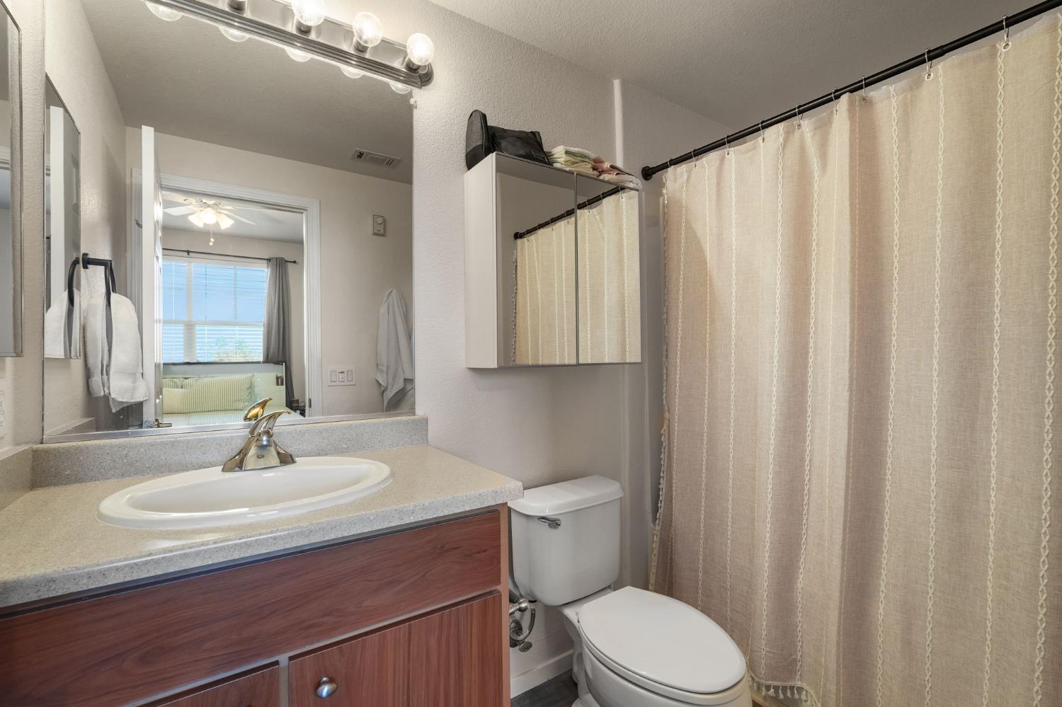 1181 Whitney Ranch Parkway 724