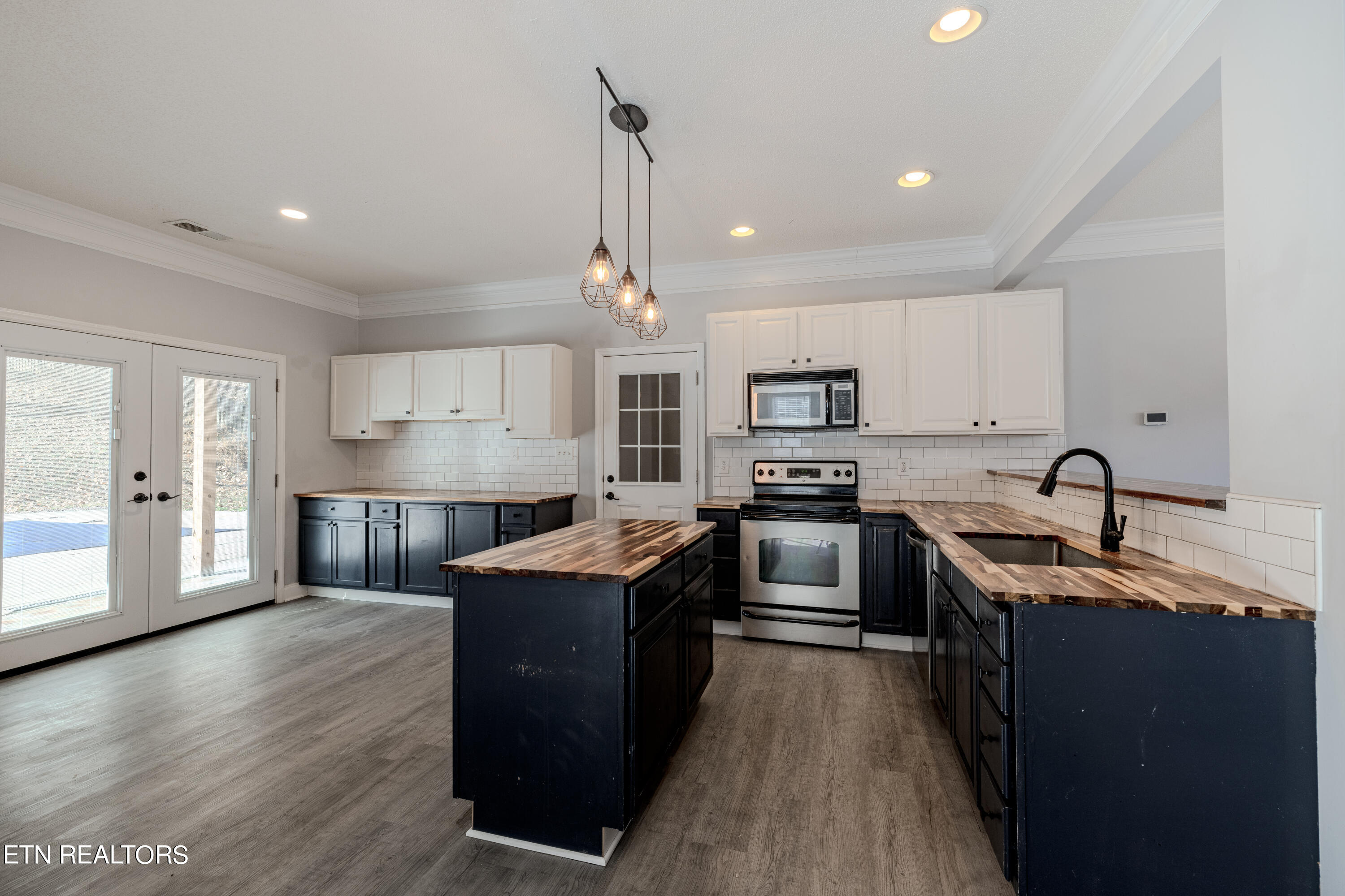 7538 Willow Spring Drive