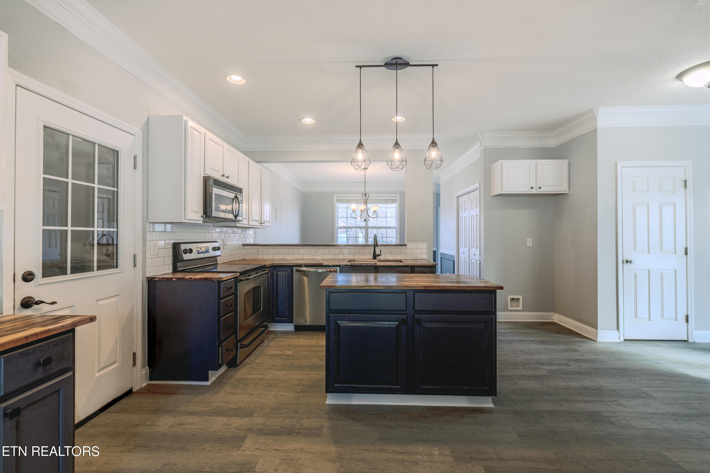 7538 Willow Spring Drive