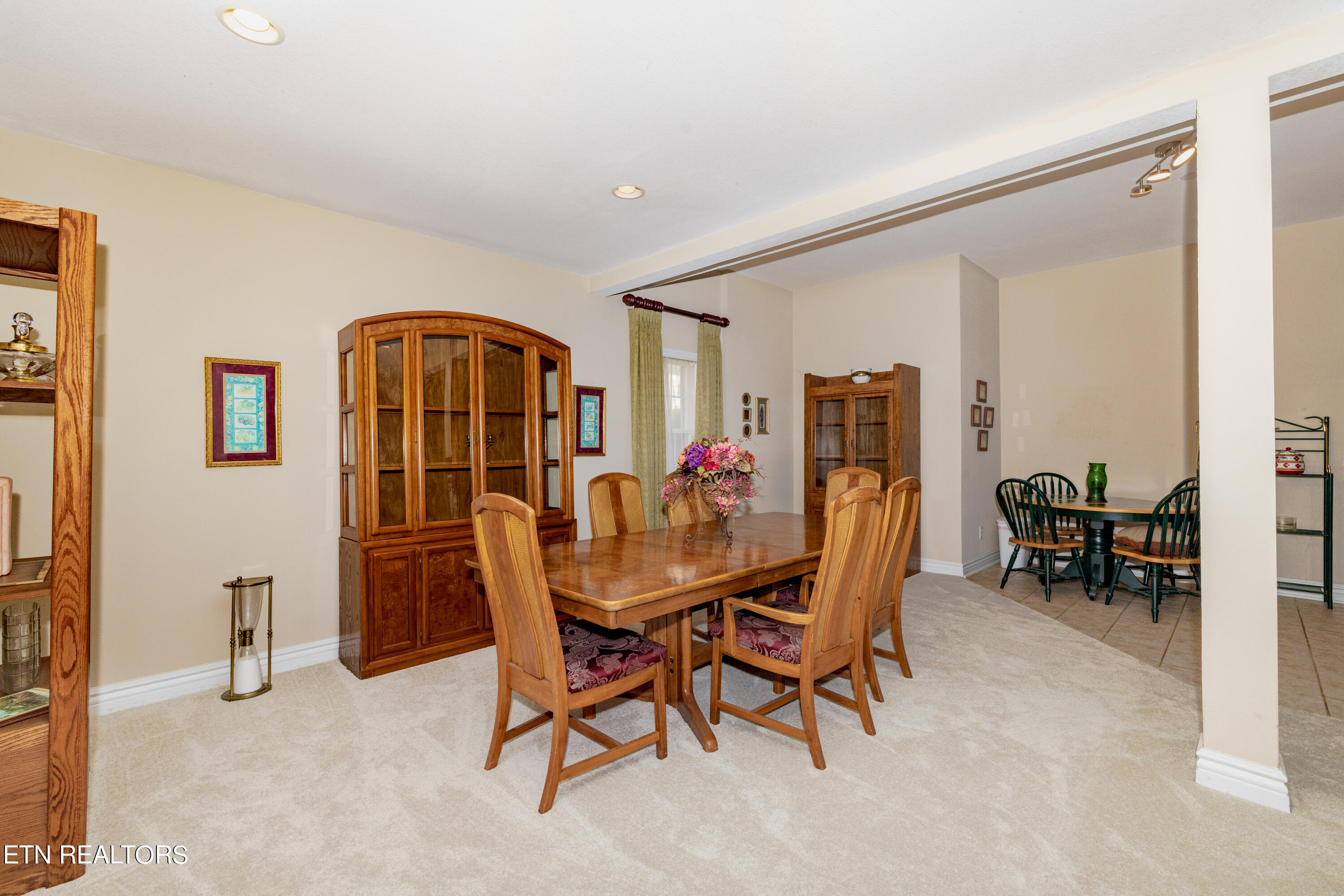 255 Wedgewood Drive
