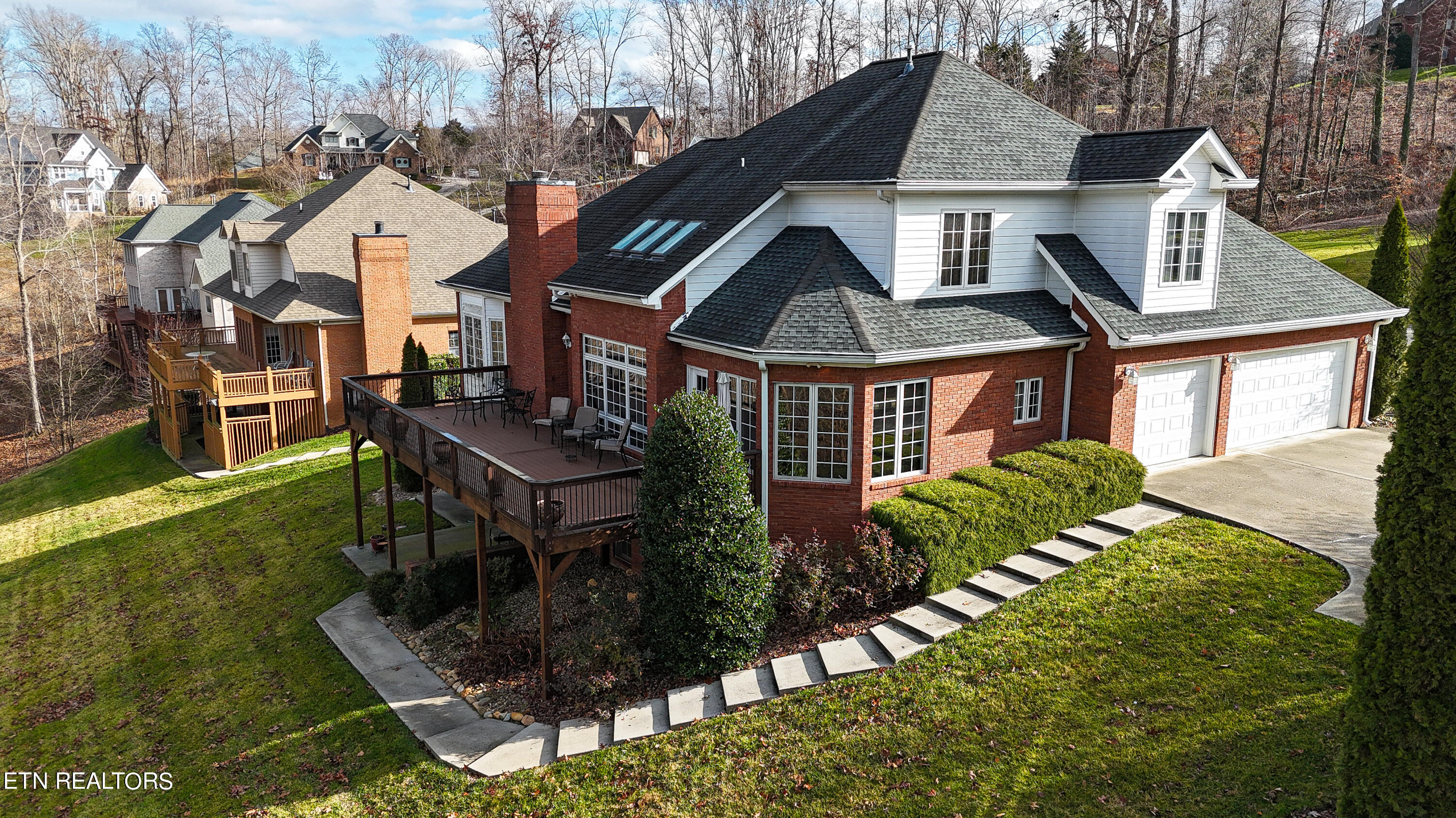255 Wedgewood Drive