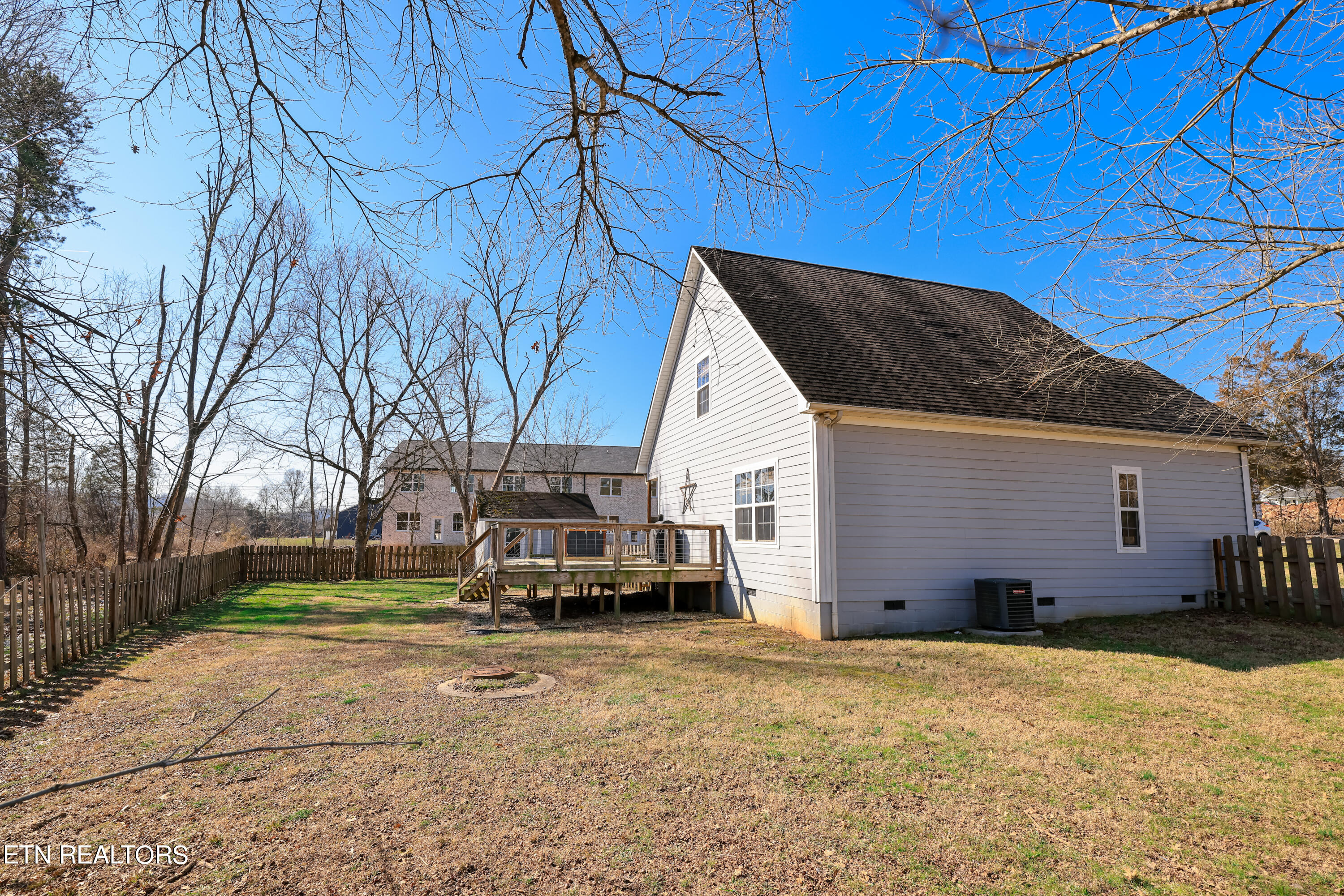 4906 E Emory Rd