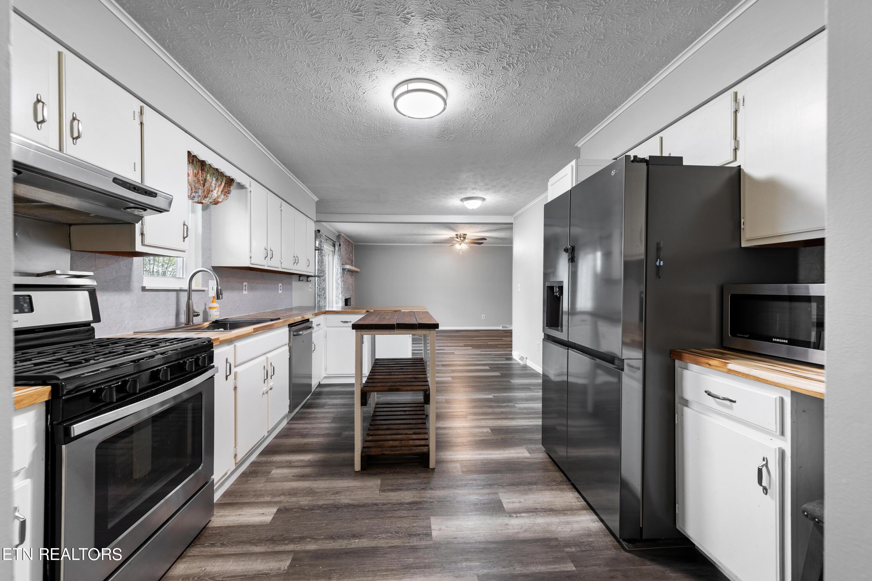 253 Wierwood Drive