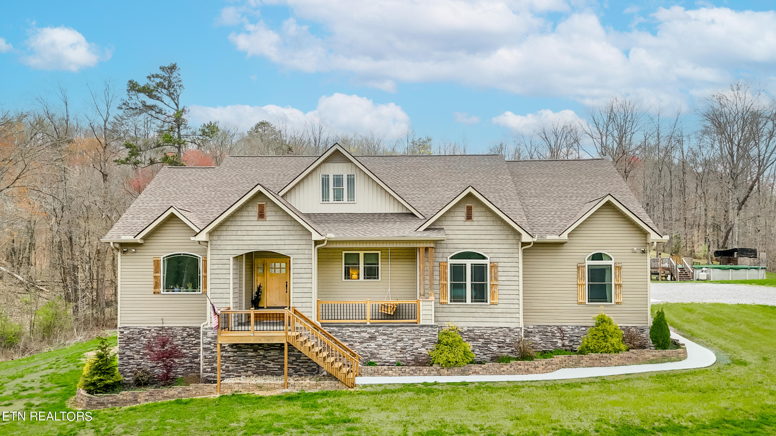 282 Bush Rd