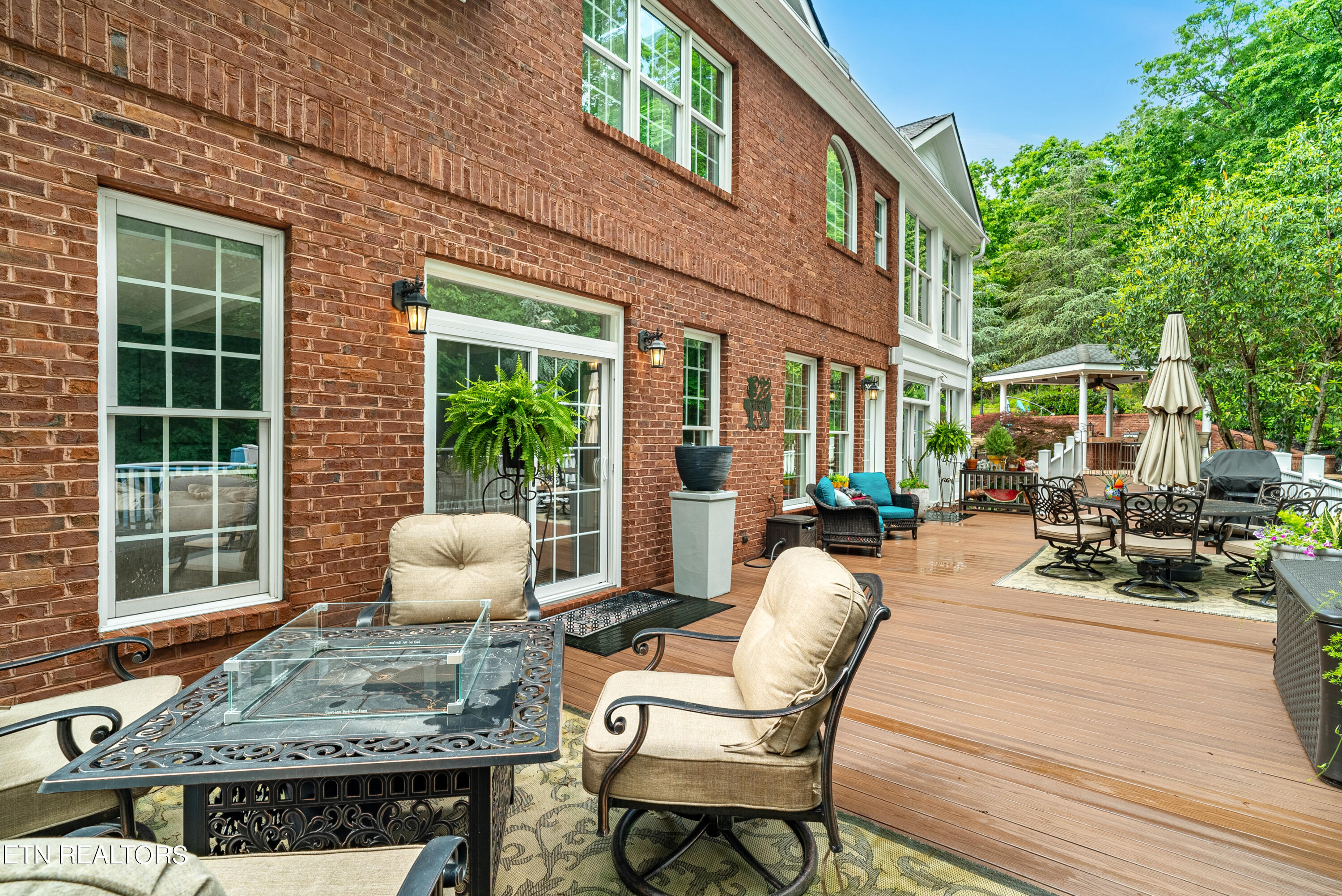 130 Ashford Lane
