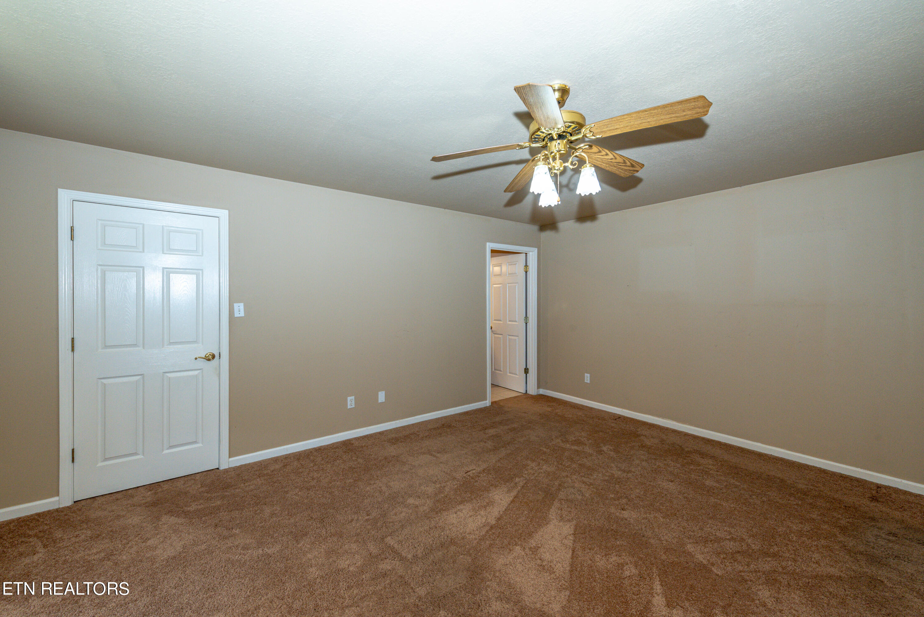 1414 Cheyenne Blvd