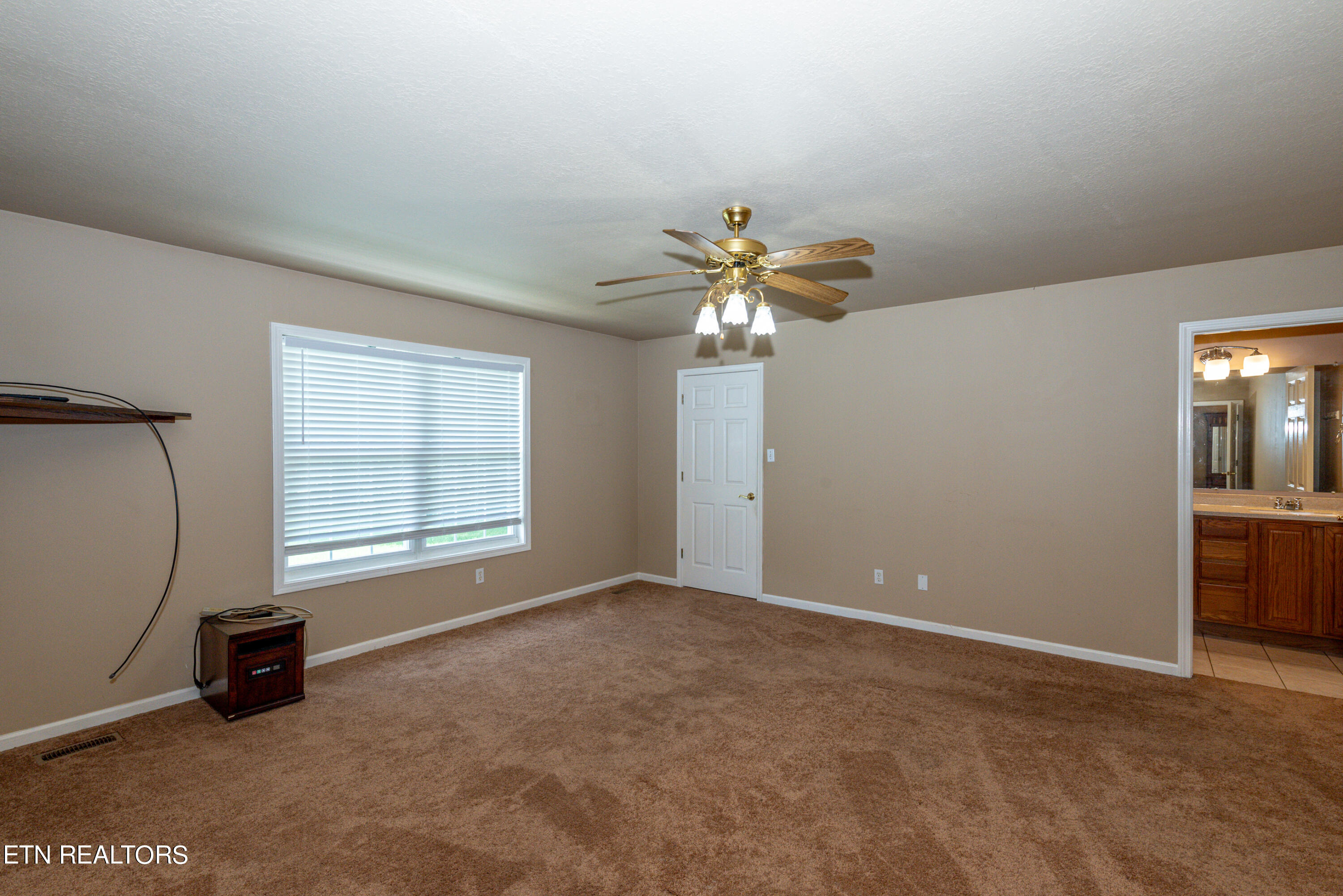 1414 Cheyenne Blvd