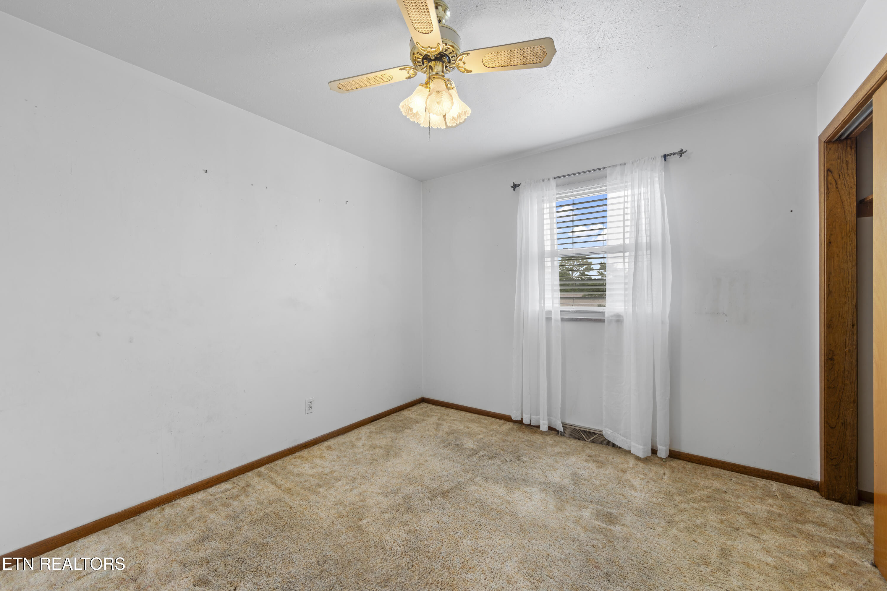 7338 Palmleaf Rd