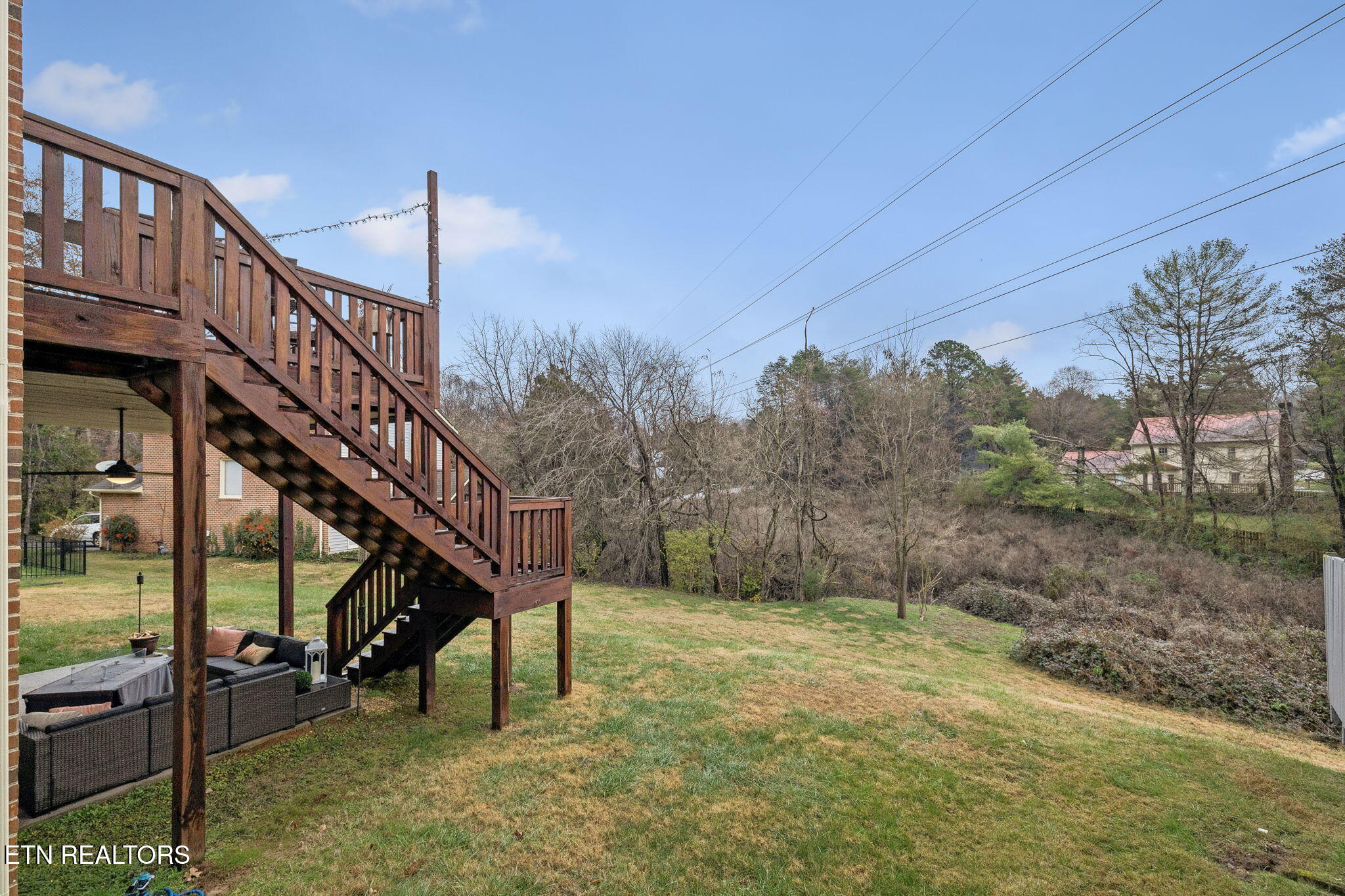 8414 Woodbend Tr