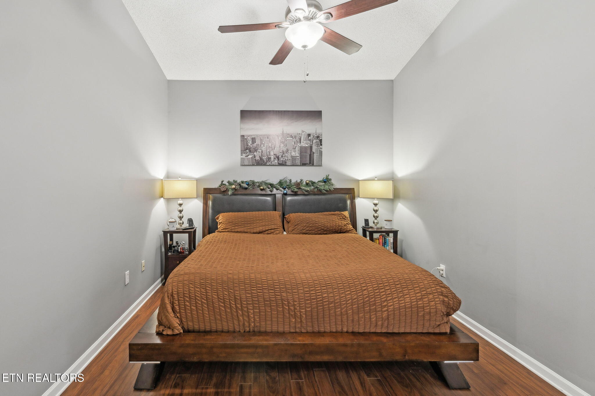 8414 Woodbend Tr