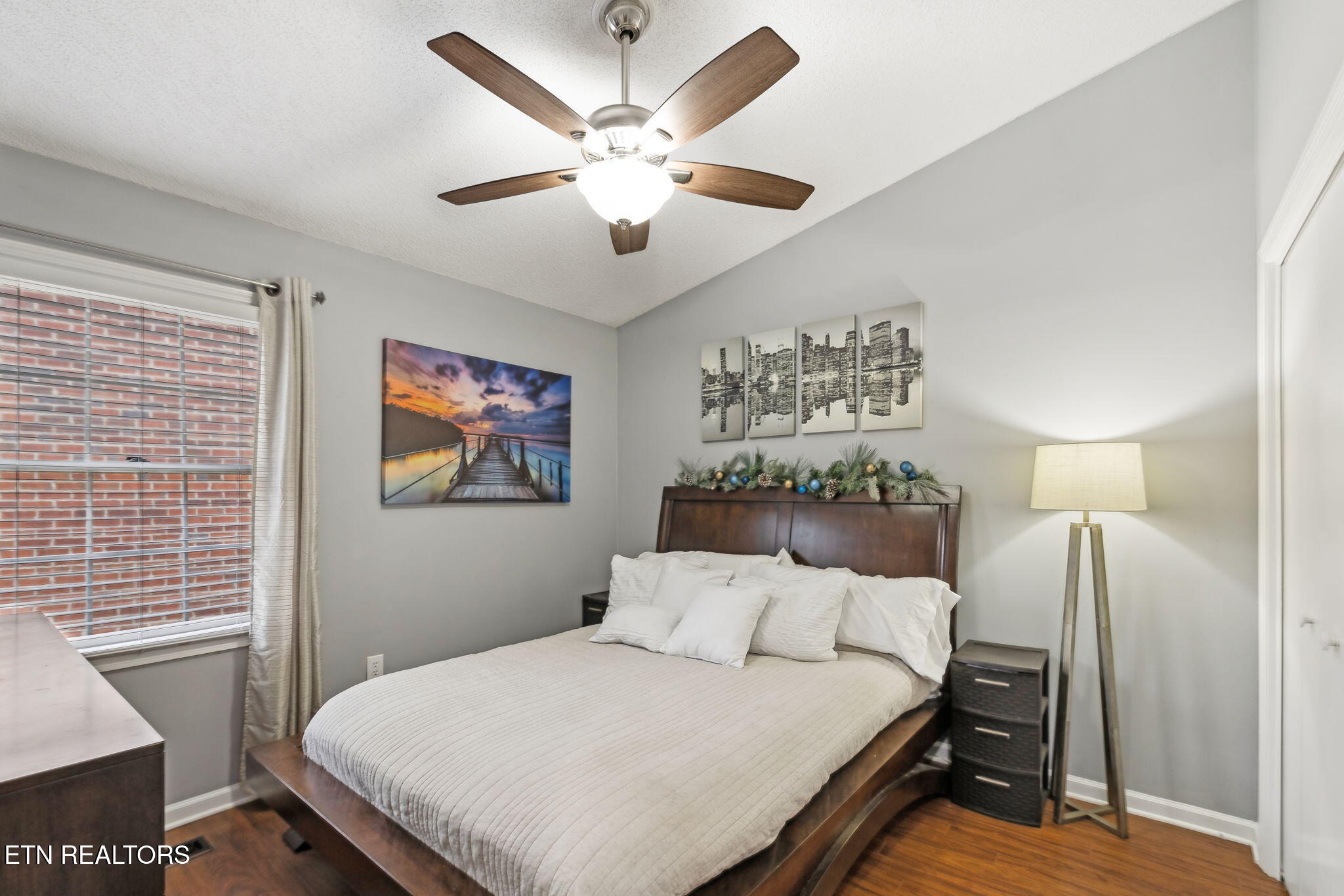 8414 Woodbend Tr