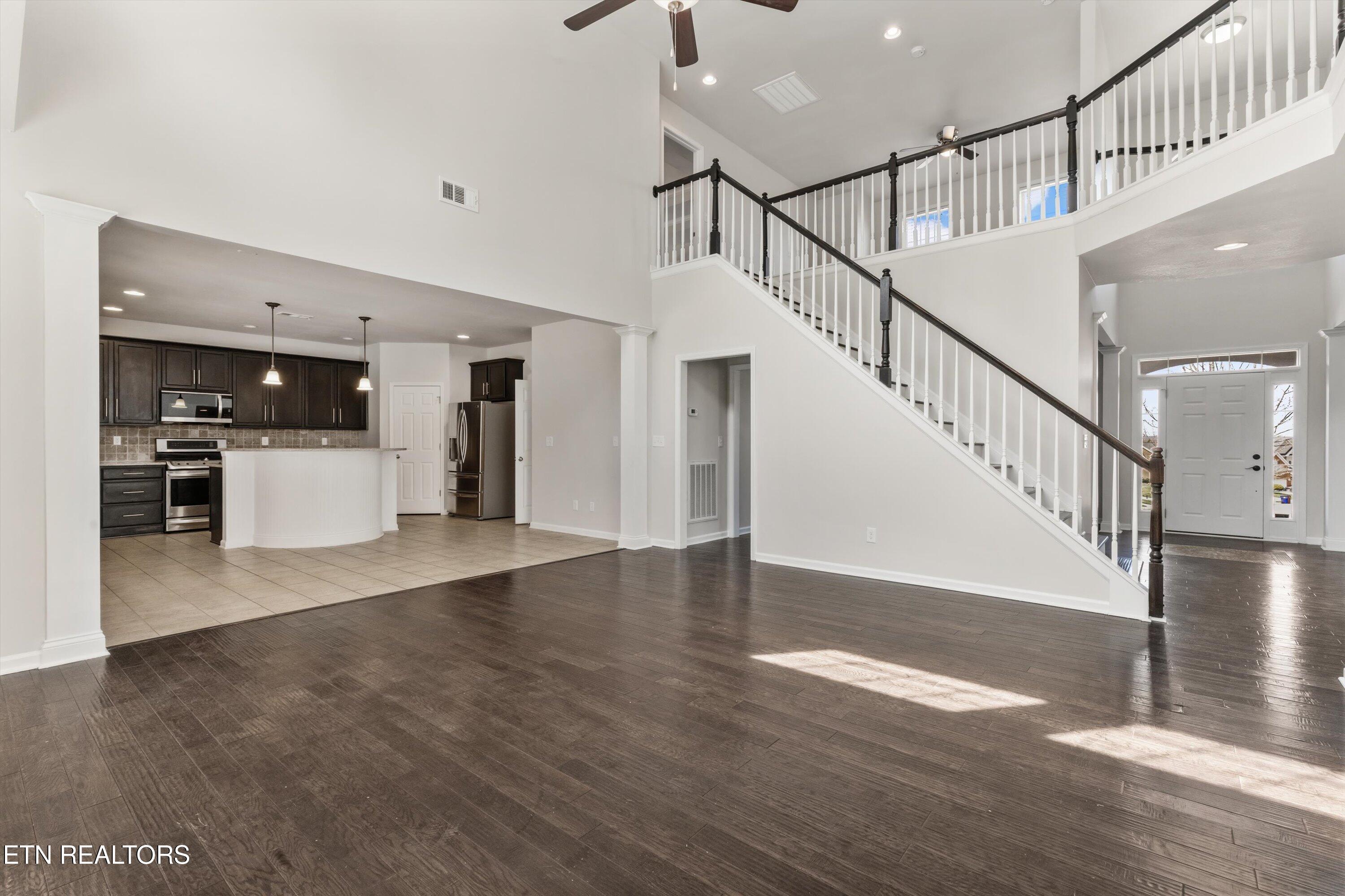 1842 Falcon Pointe Drive