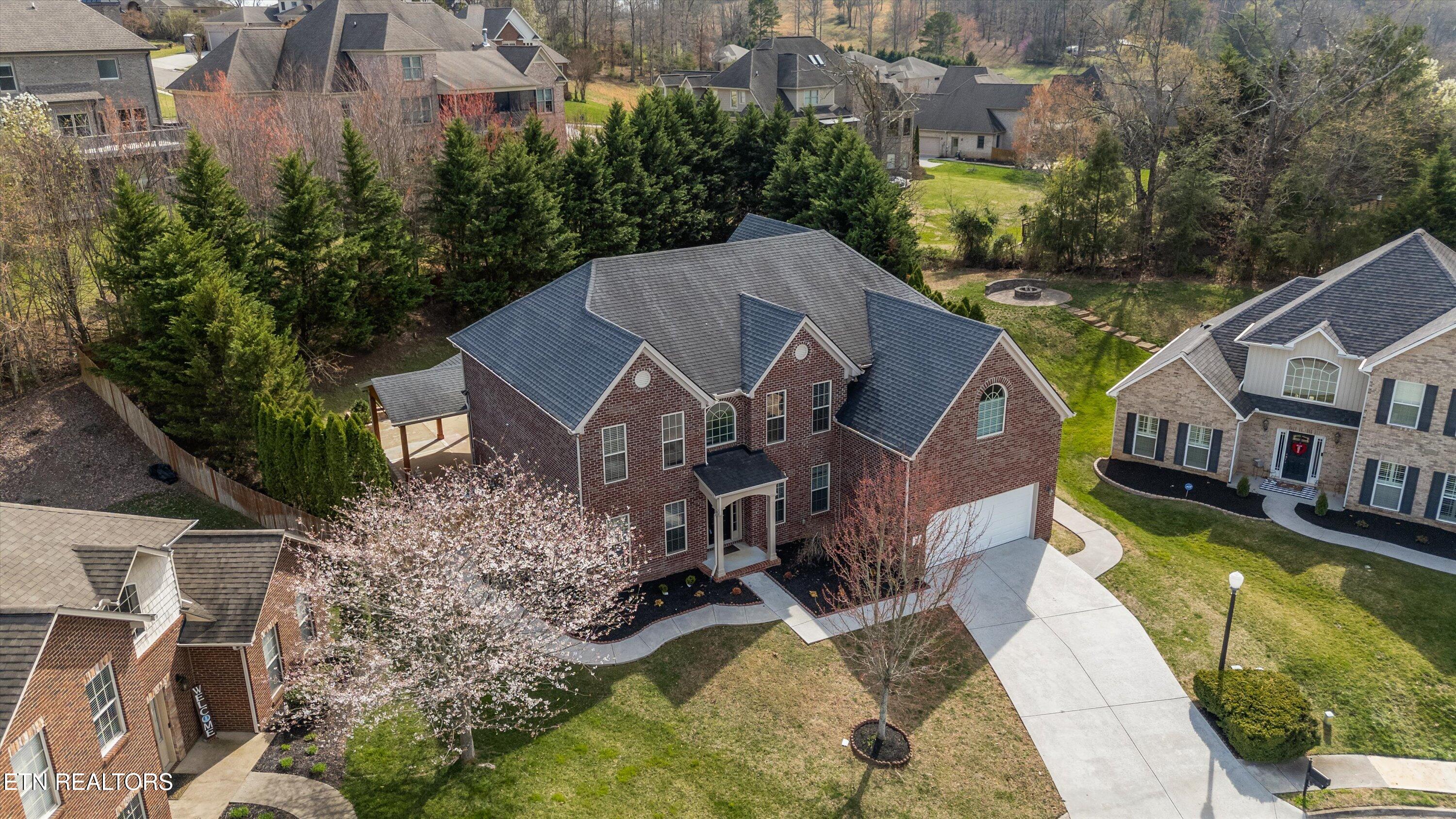1842 Falcon Pointe Drive