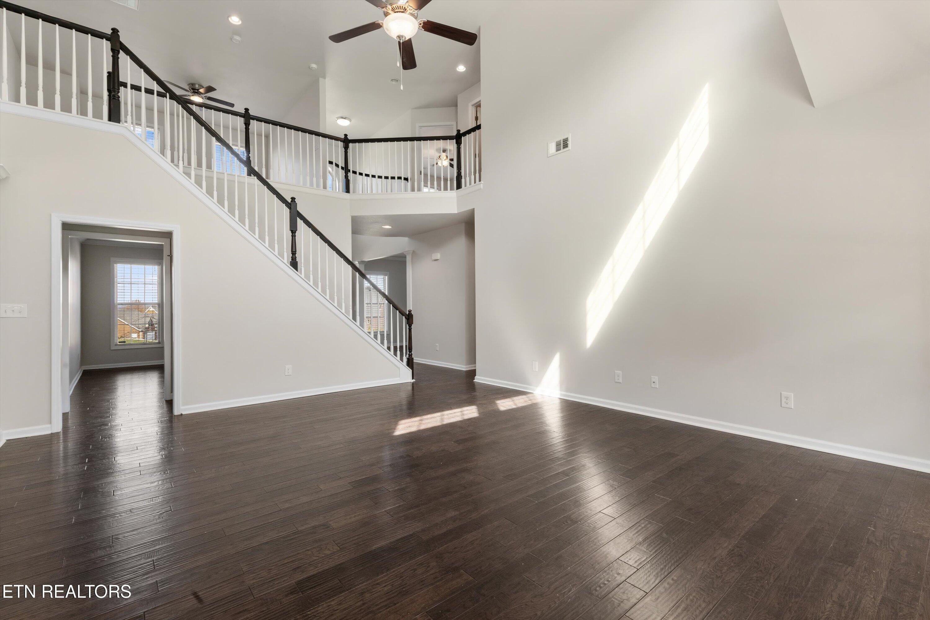 1842 Falcon Pointe Drive