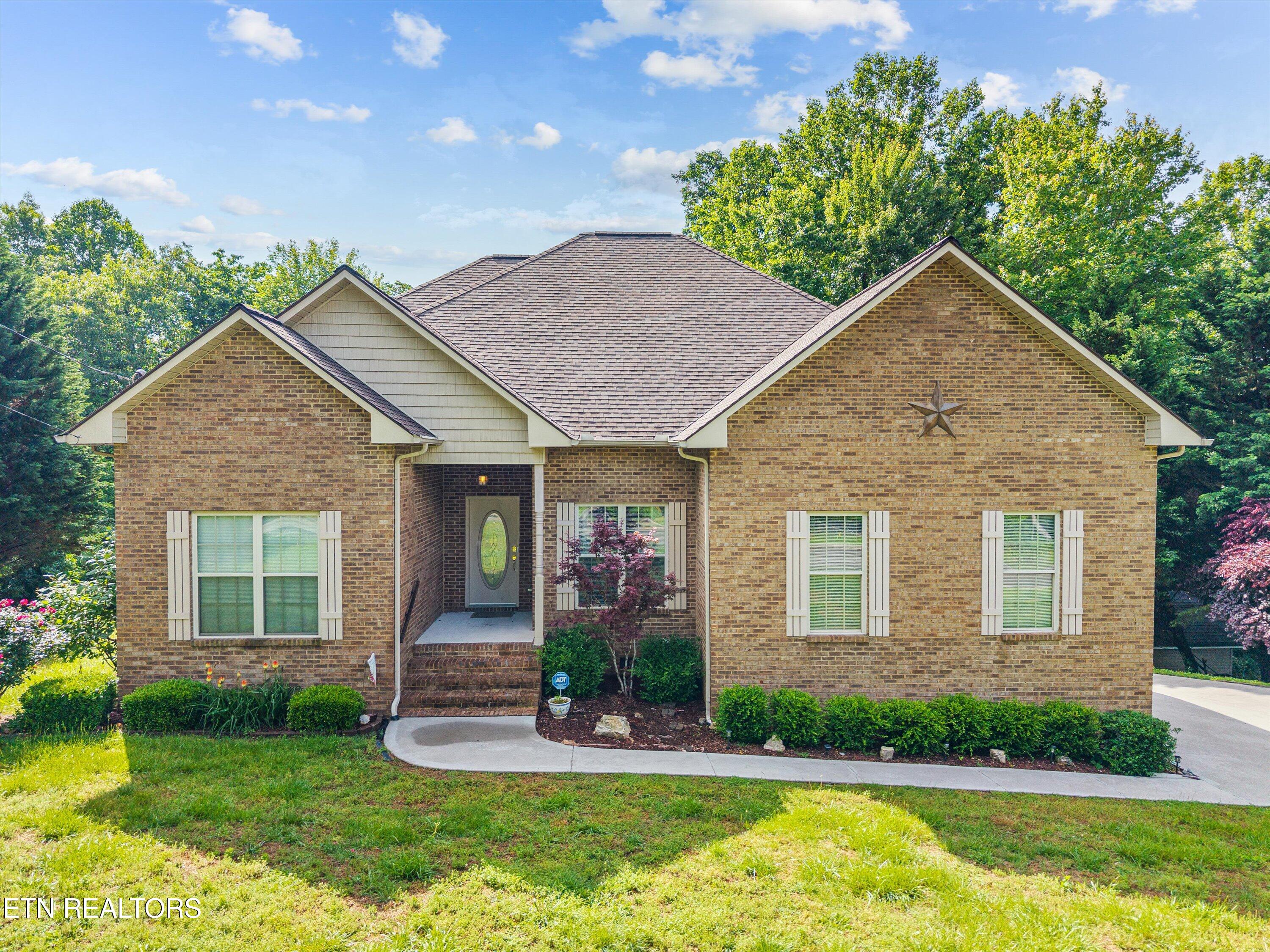 211 Timberland Trail Lane