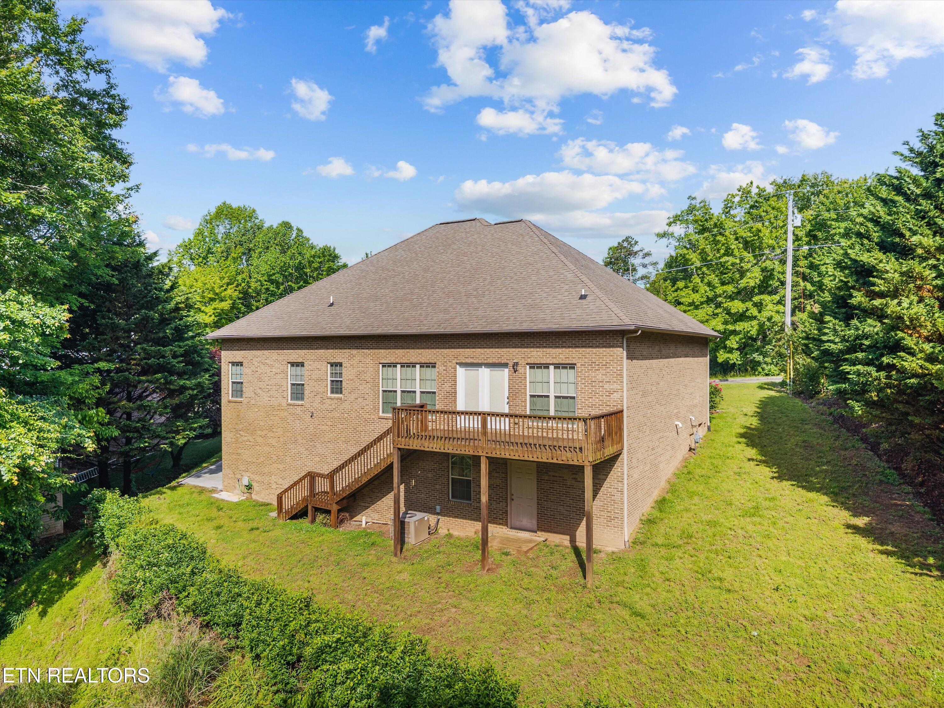 211 Timberland Trail Lane