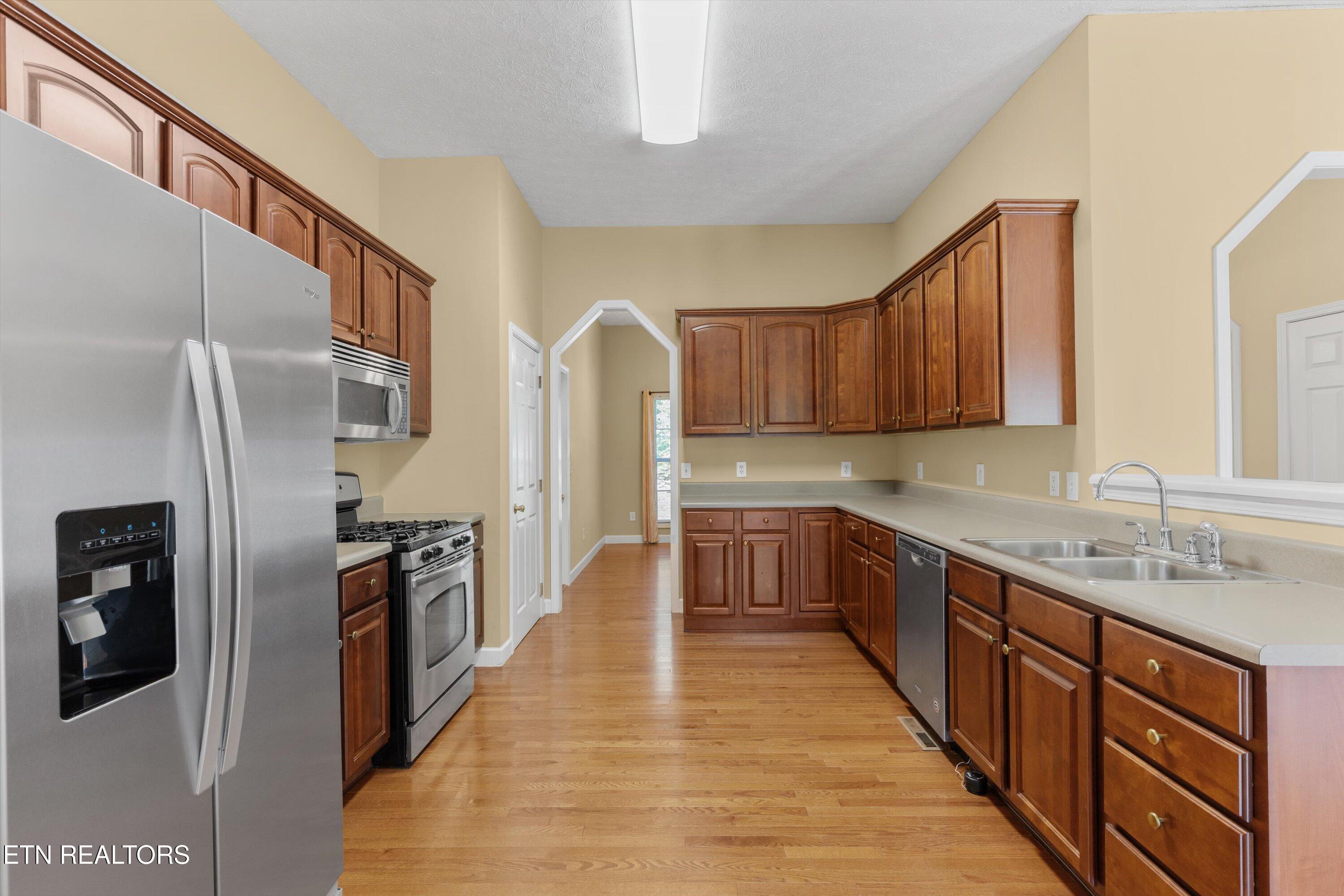 211 Timberland Trail Lane