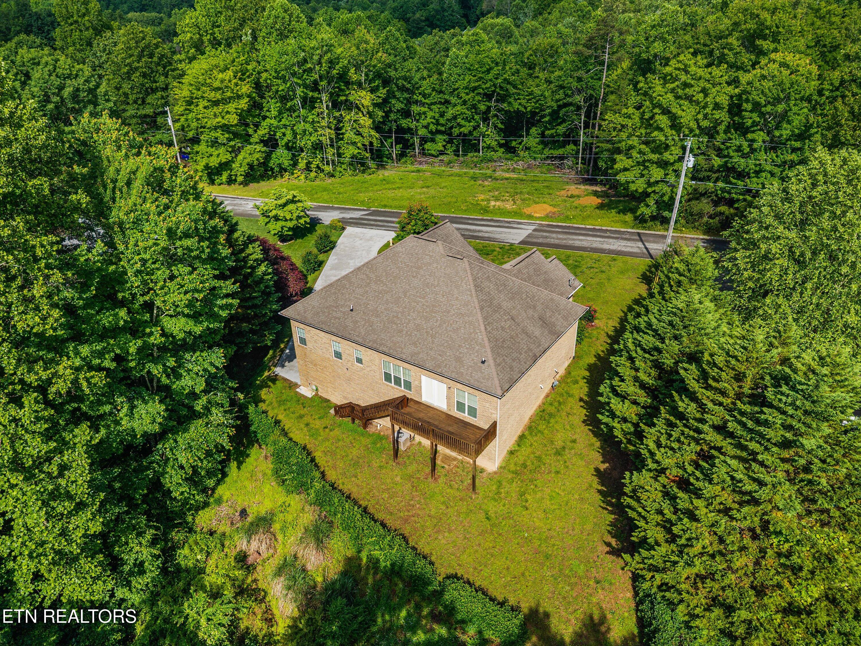 211 Timberland Trail Lane
