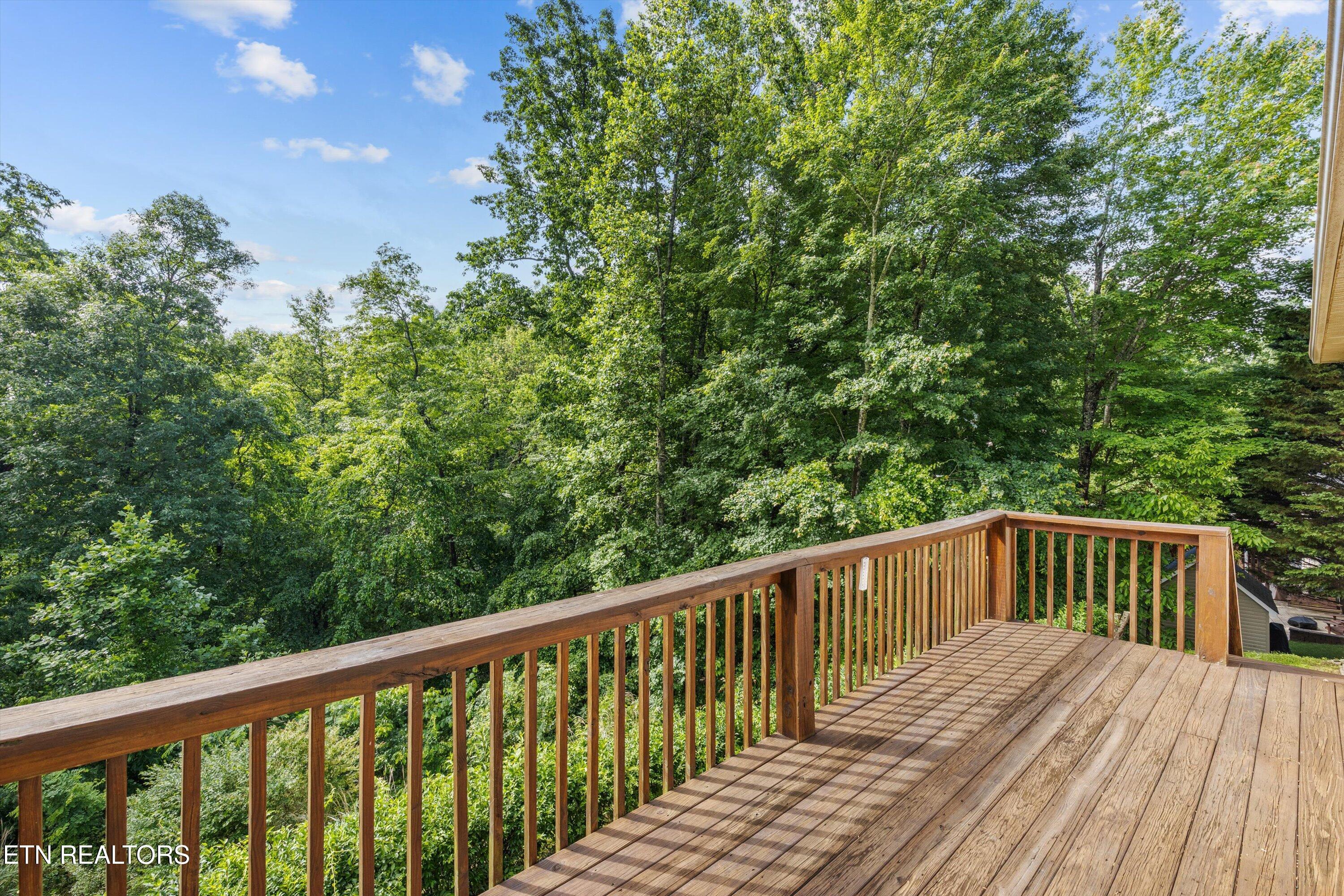 211 Timberland Trail Lane