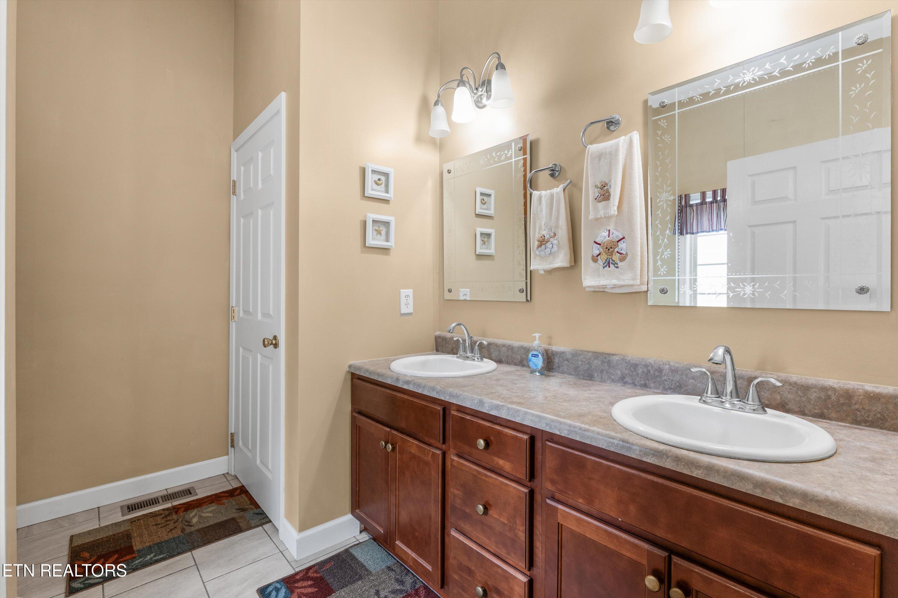 211 Timberland Trail Lane