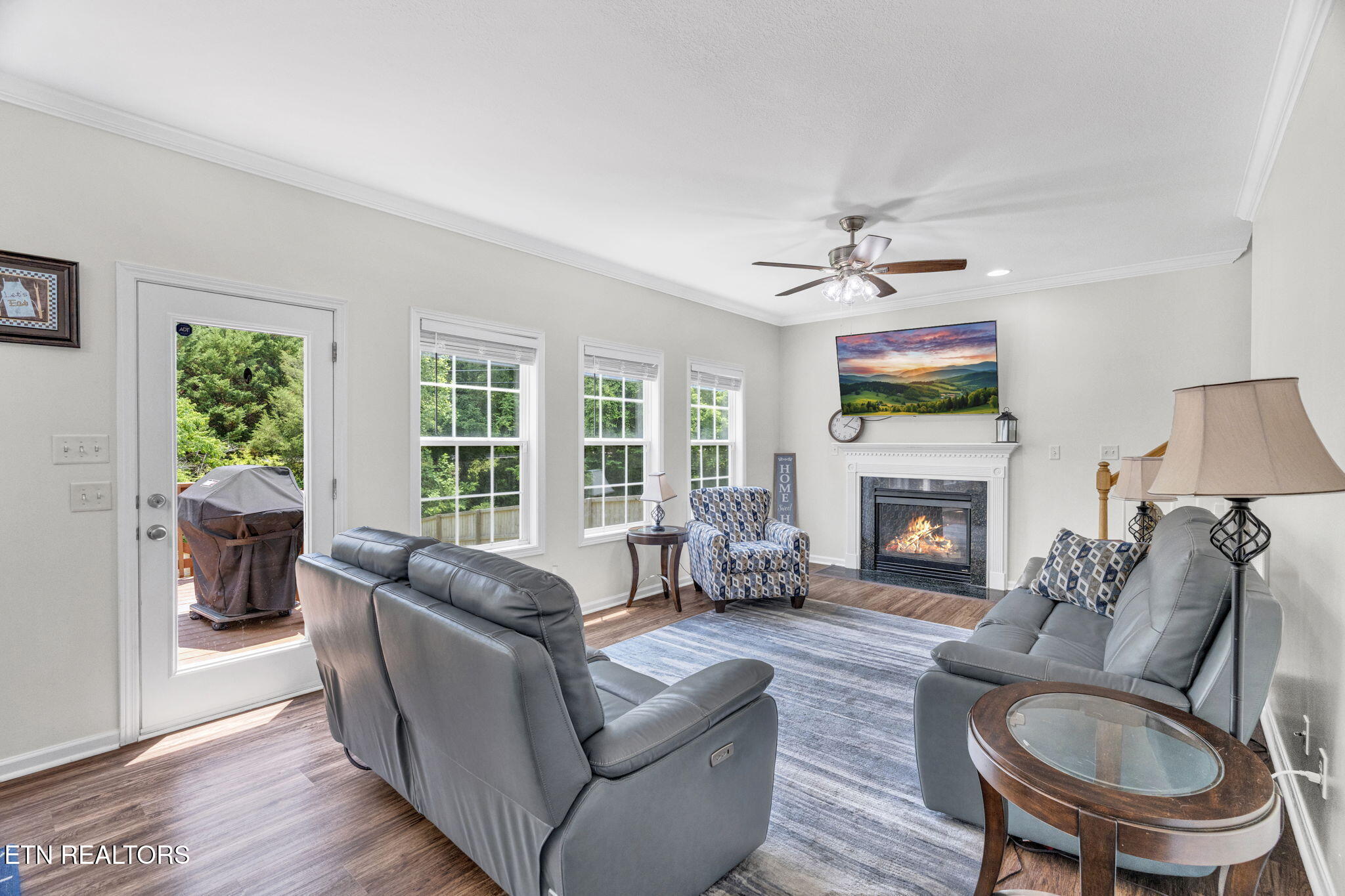 4512 Everwood Oak Lane