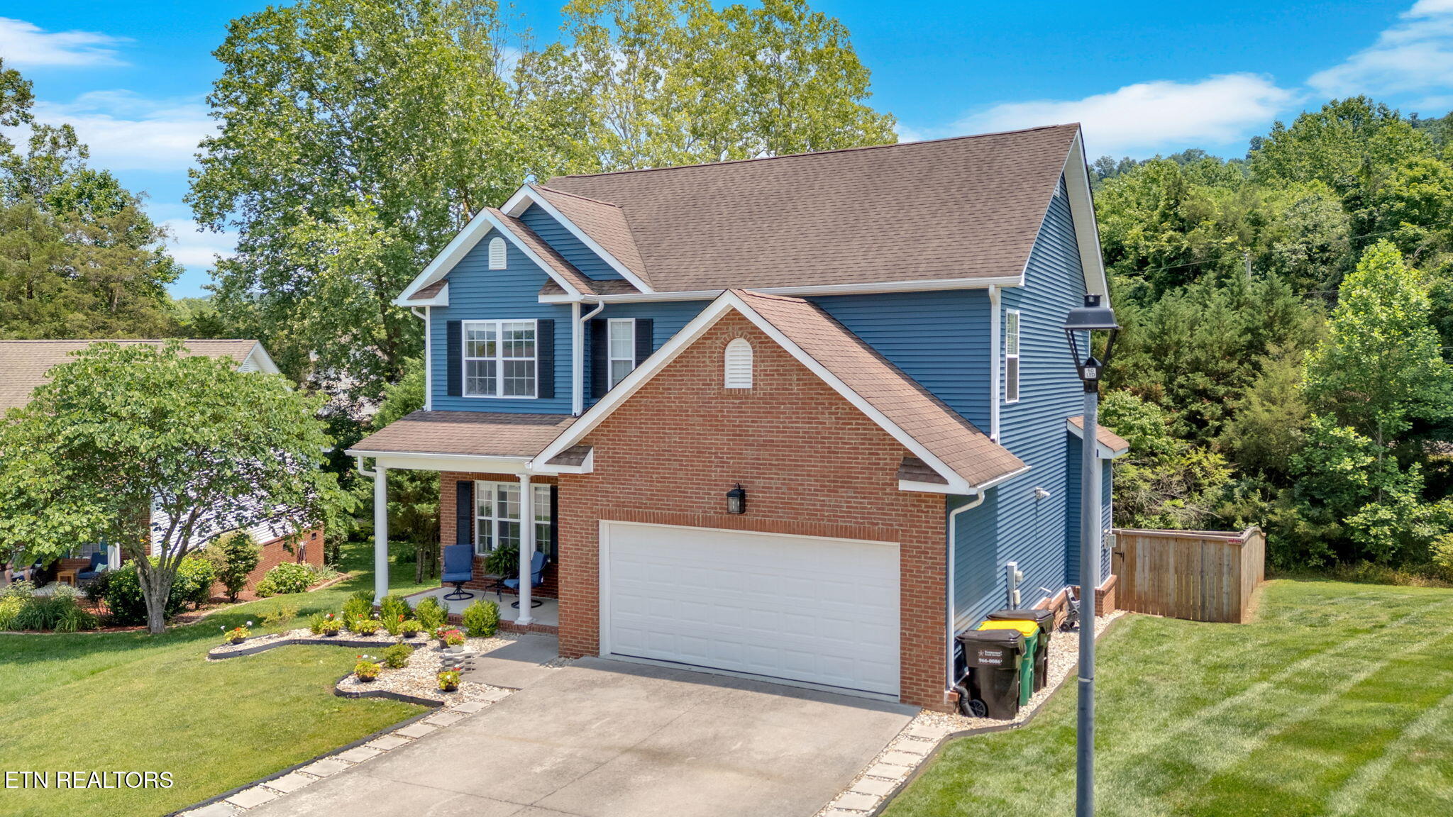 4512 Everwood Oak Lane