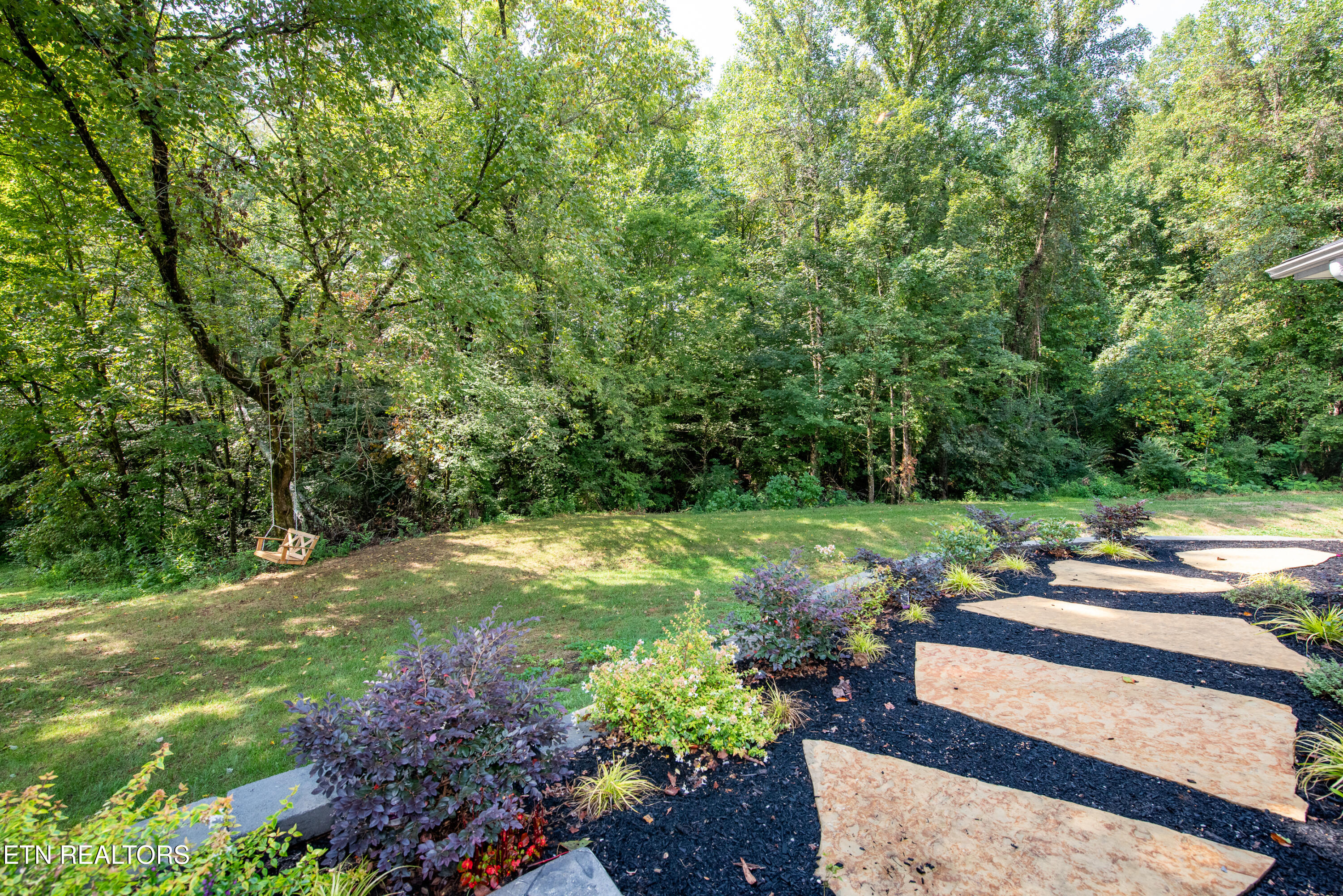 465 Asher Way
