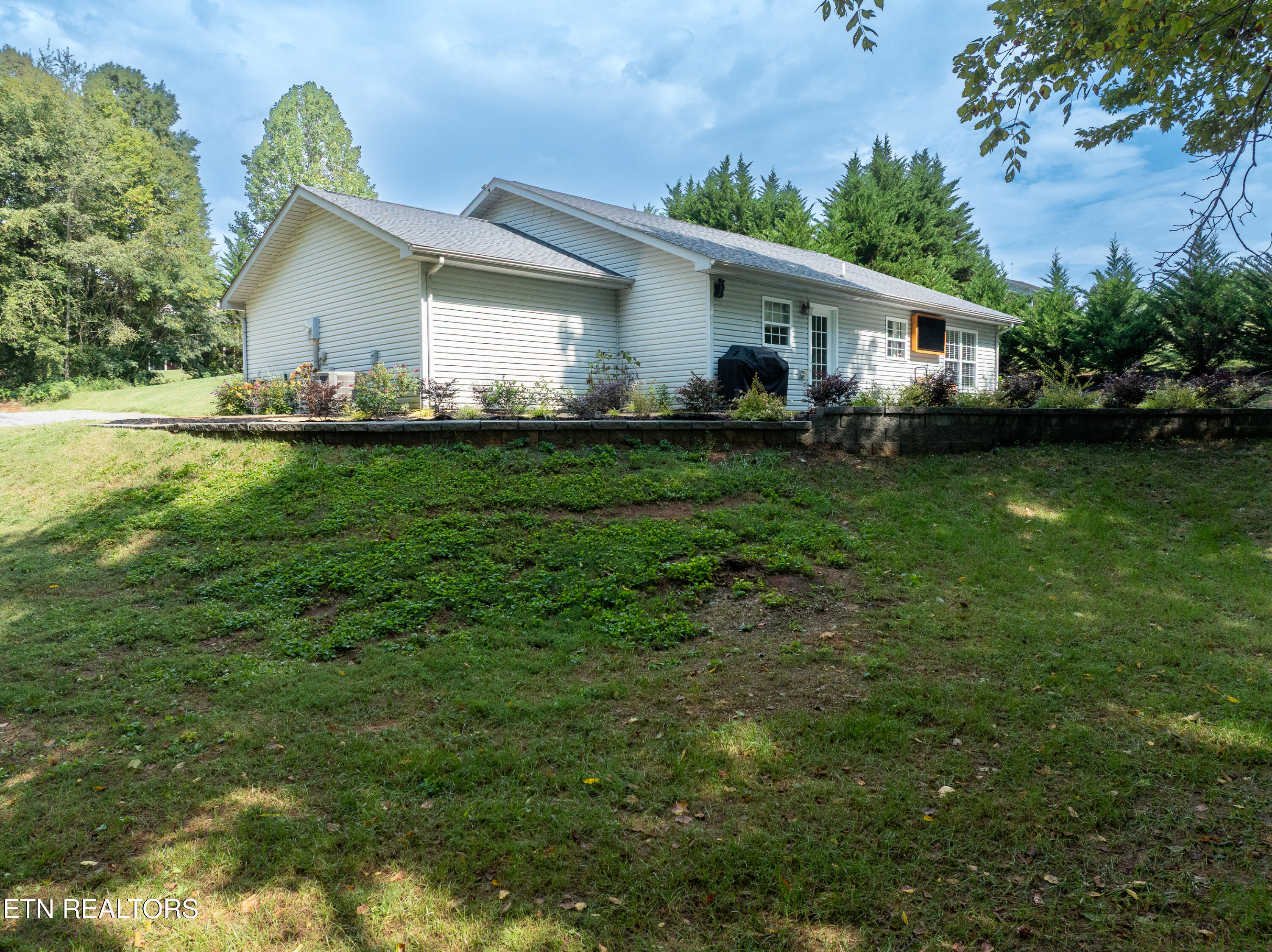 465 Asher Way