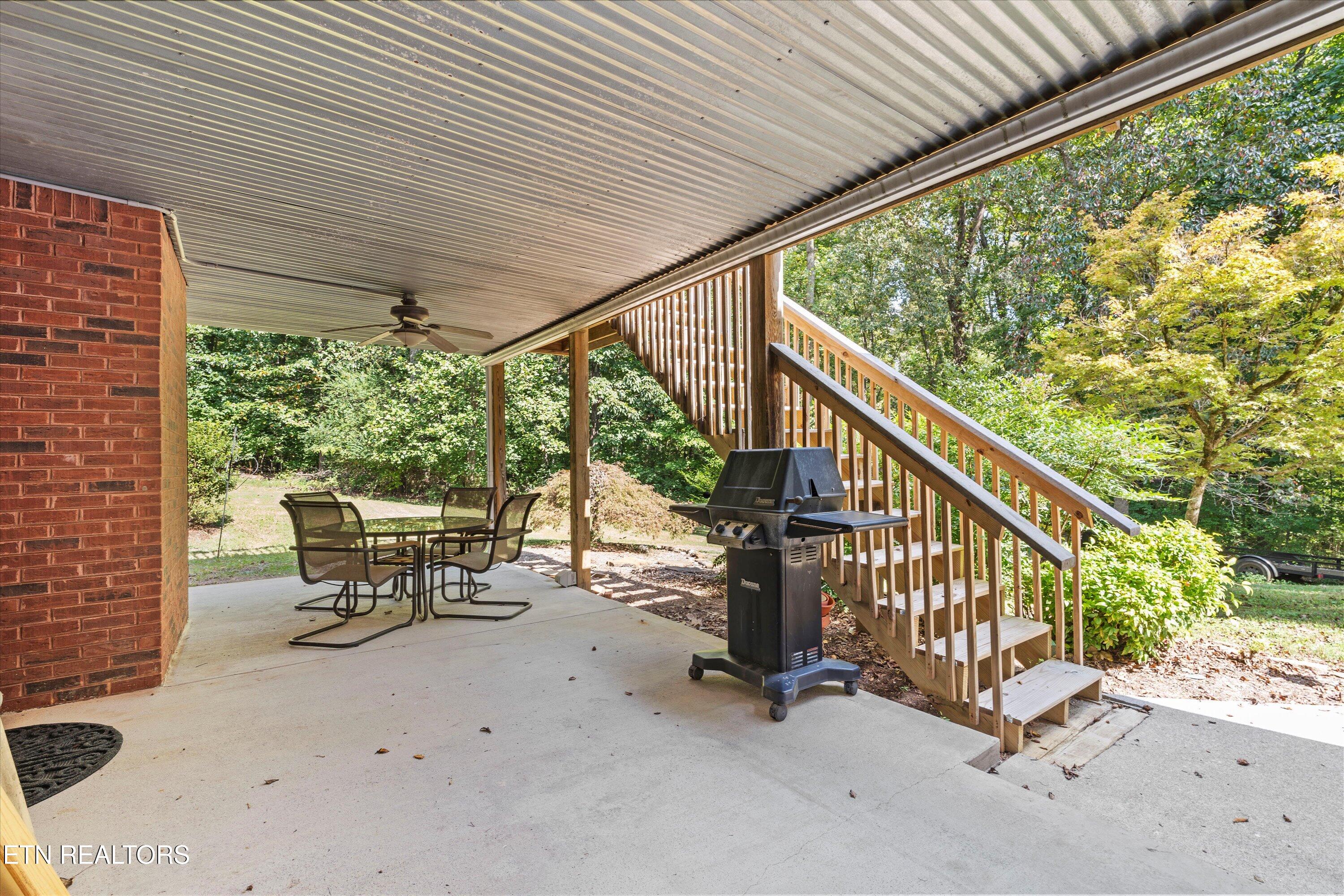 12312 Buttermilk Rd