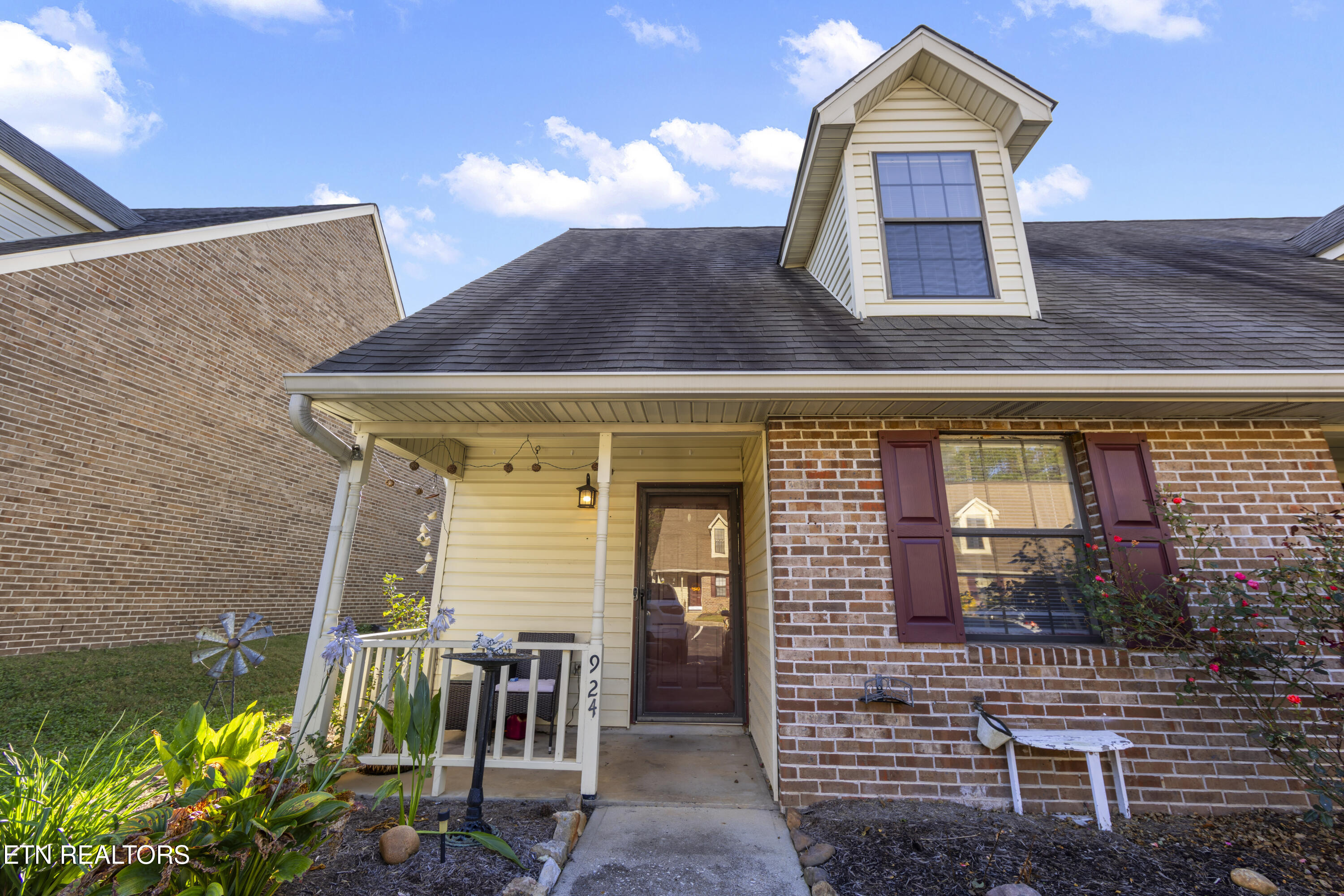 924 Chip Cove Lane, Knoxville