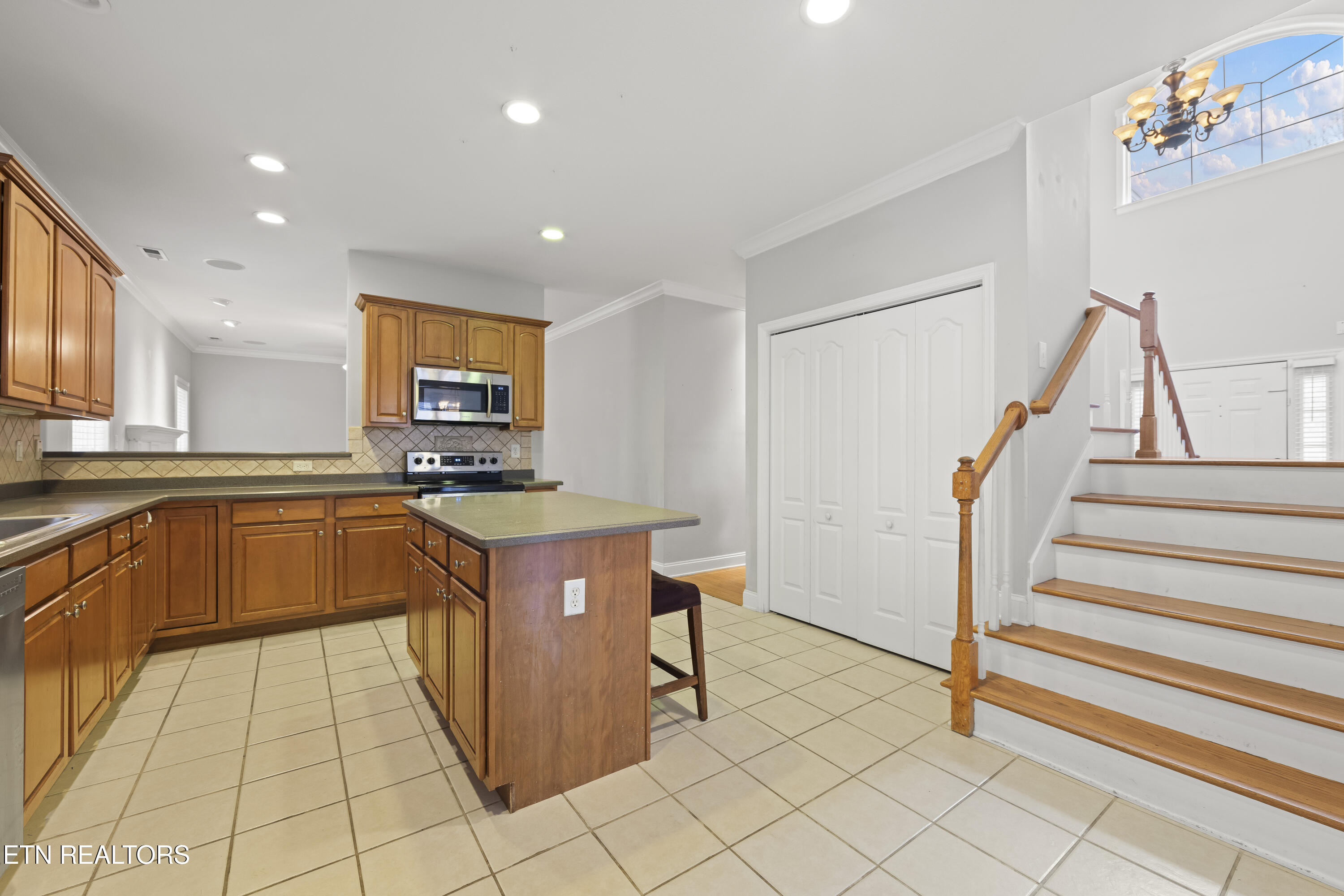 1019 Andover View Lane