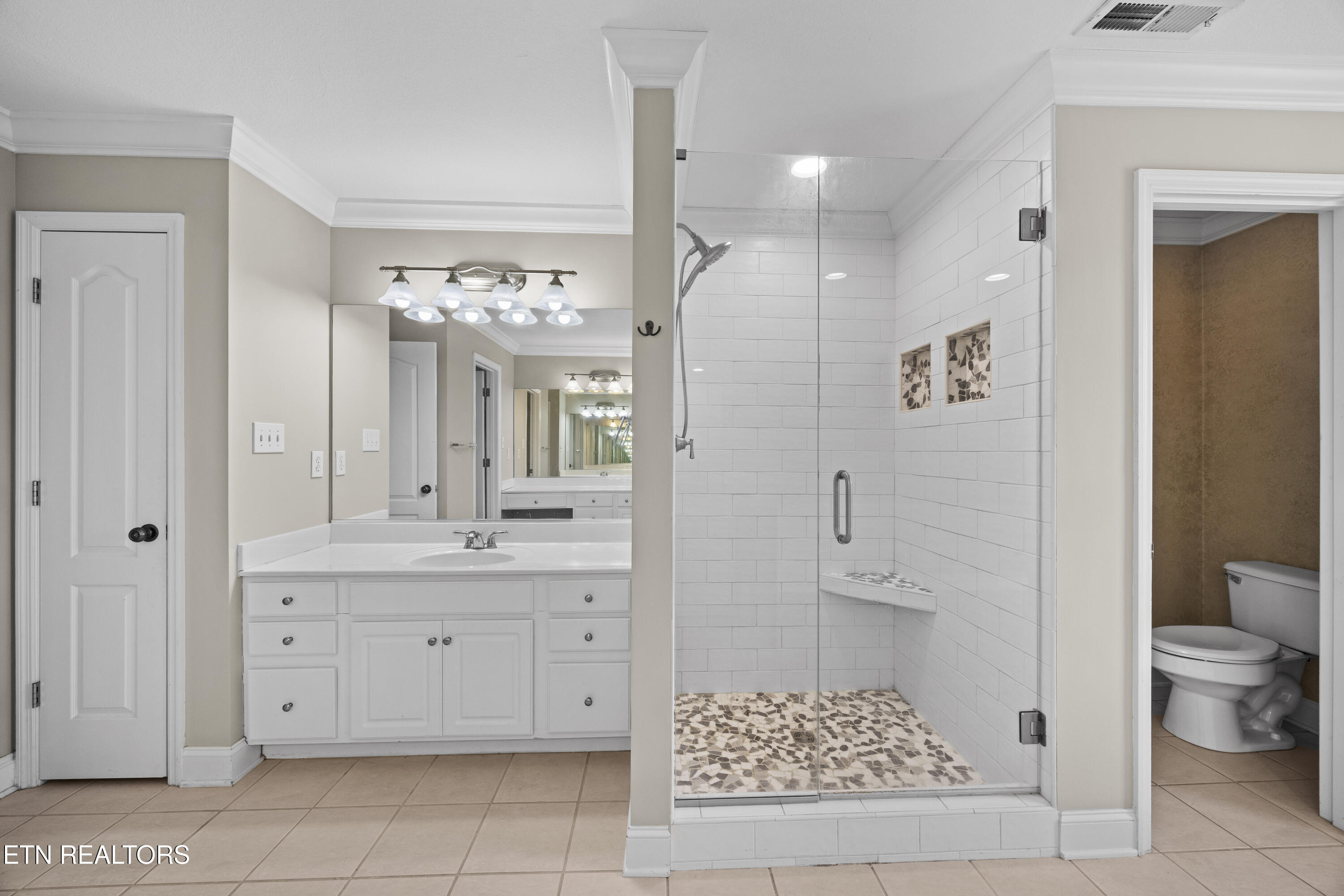 1019 Andover View Lane