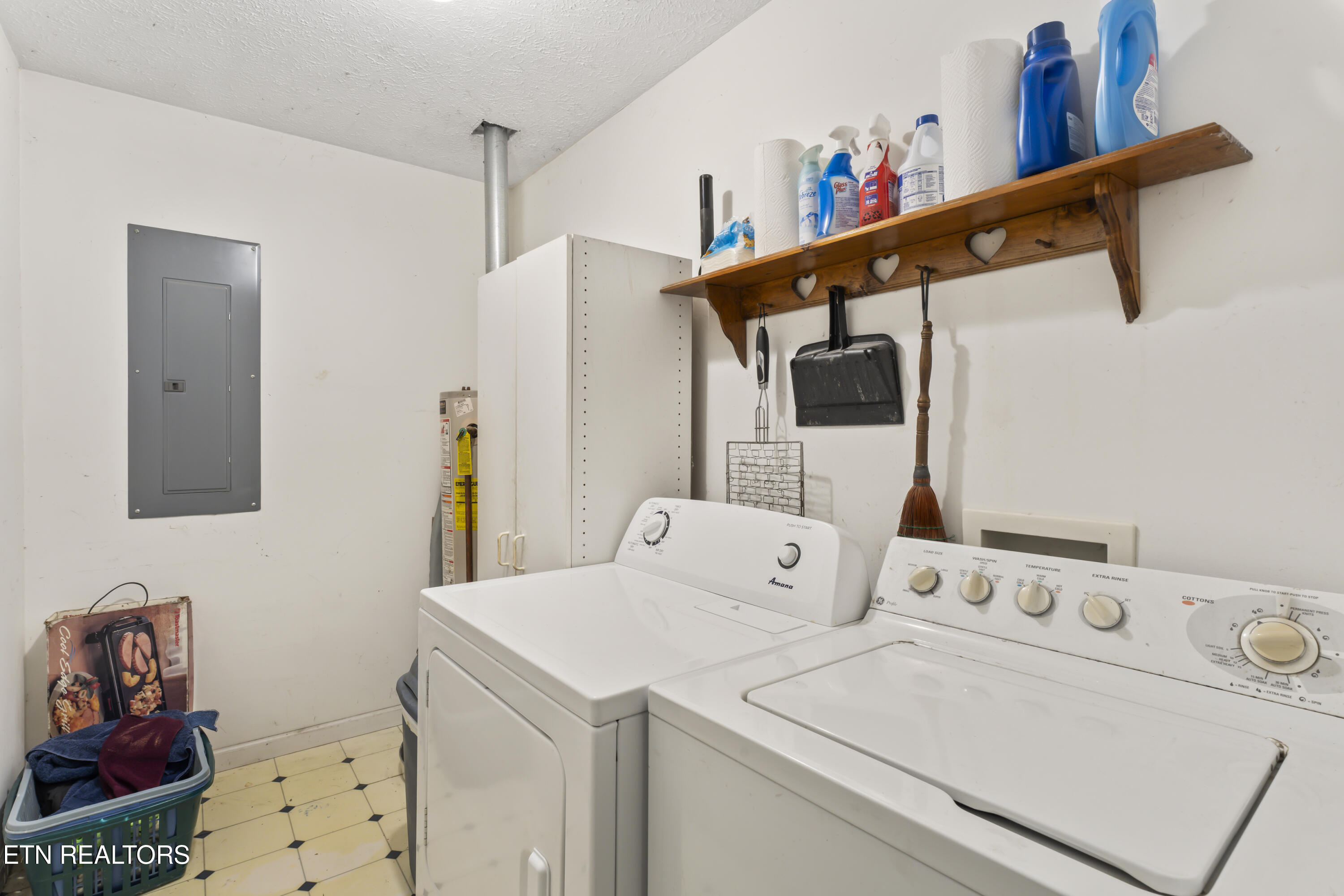 10077 Westland Drive