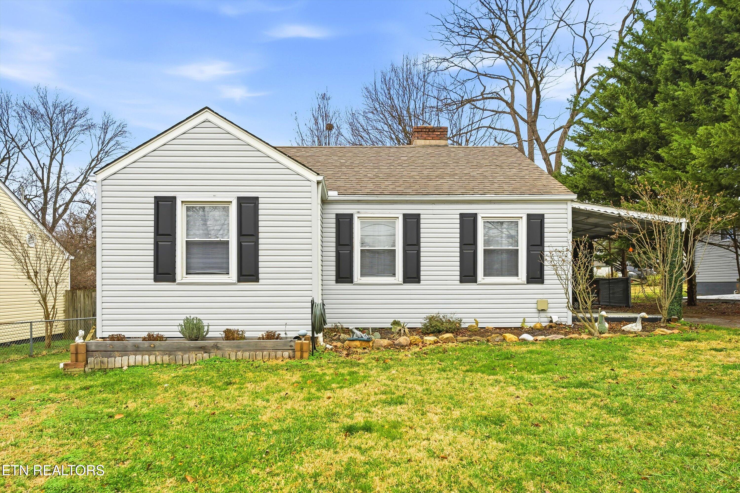 1741 N Wright Rd