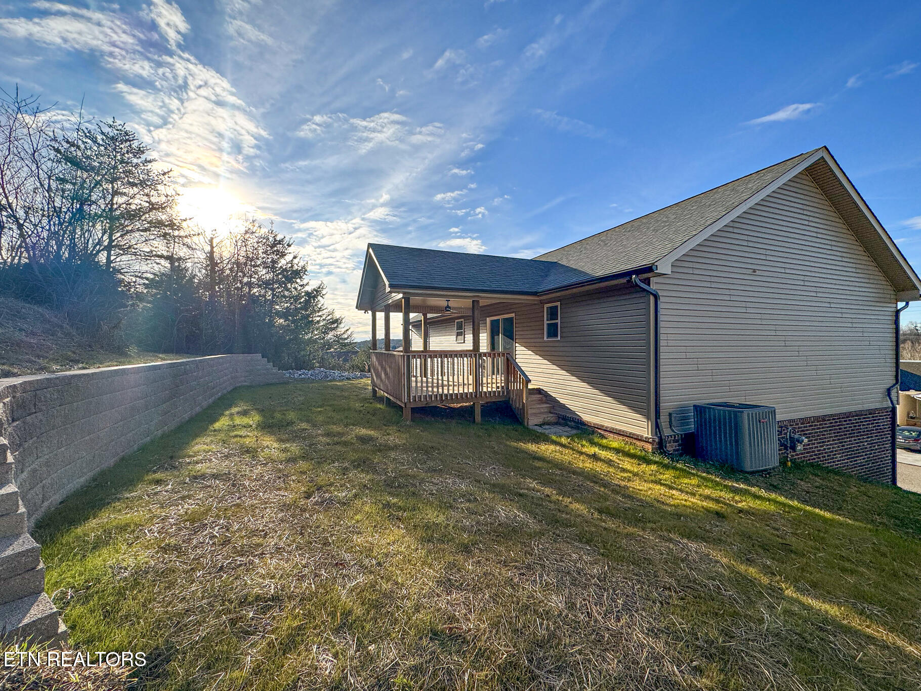 3912 Hillside Terrace Lane