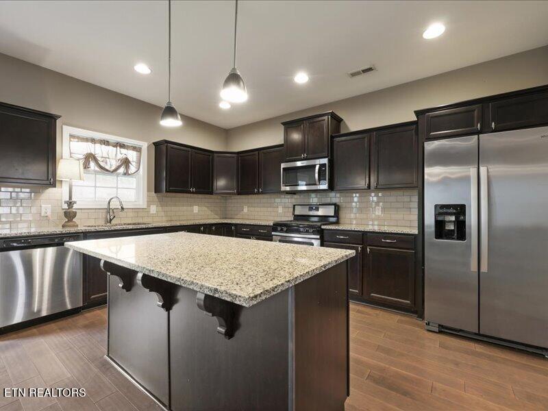 9926 Hummingbird Lane