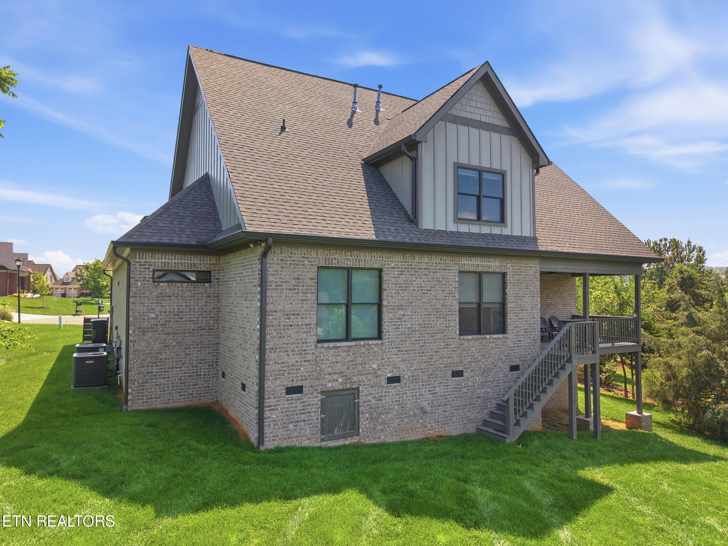 2200 Misty Mountain Circle