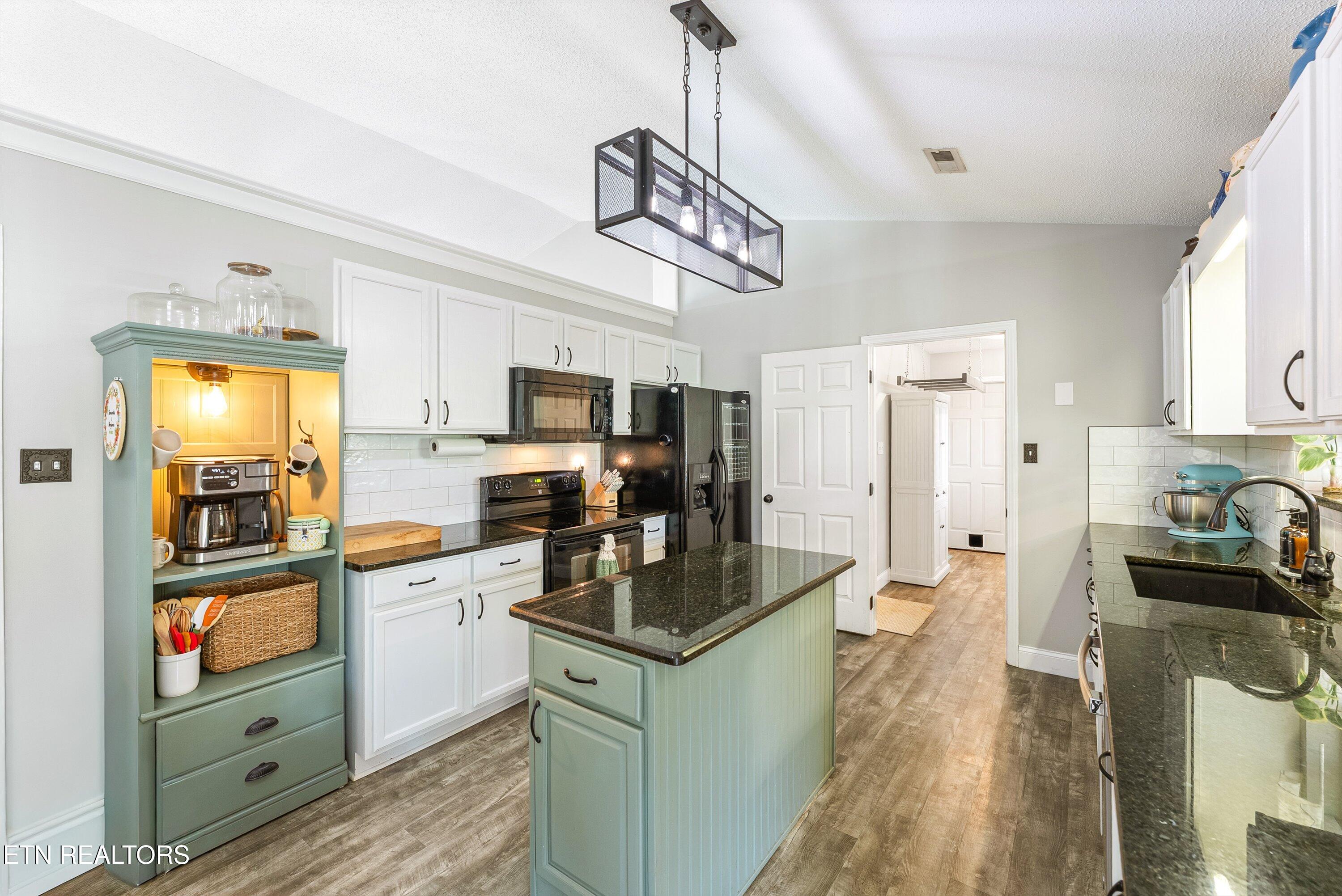 224 Old Clover Hill Rd