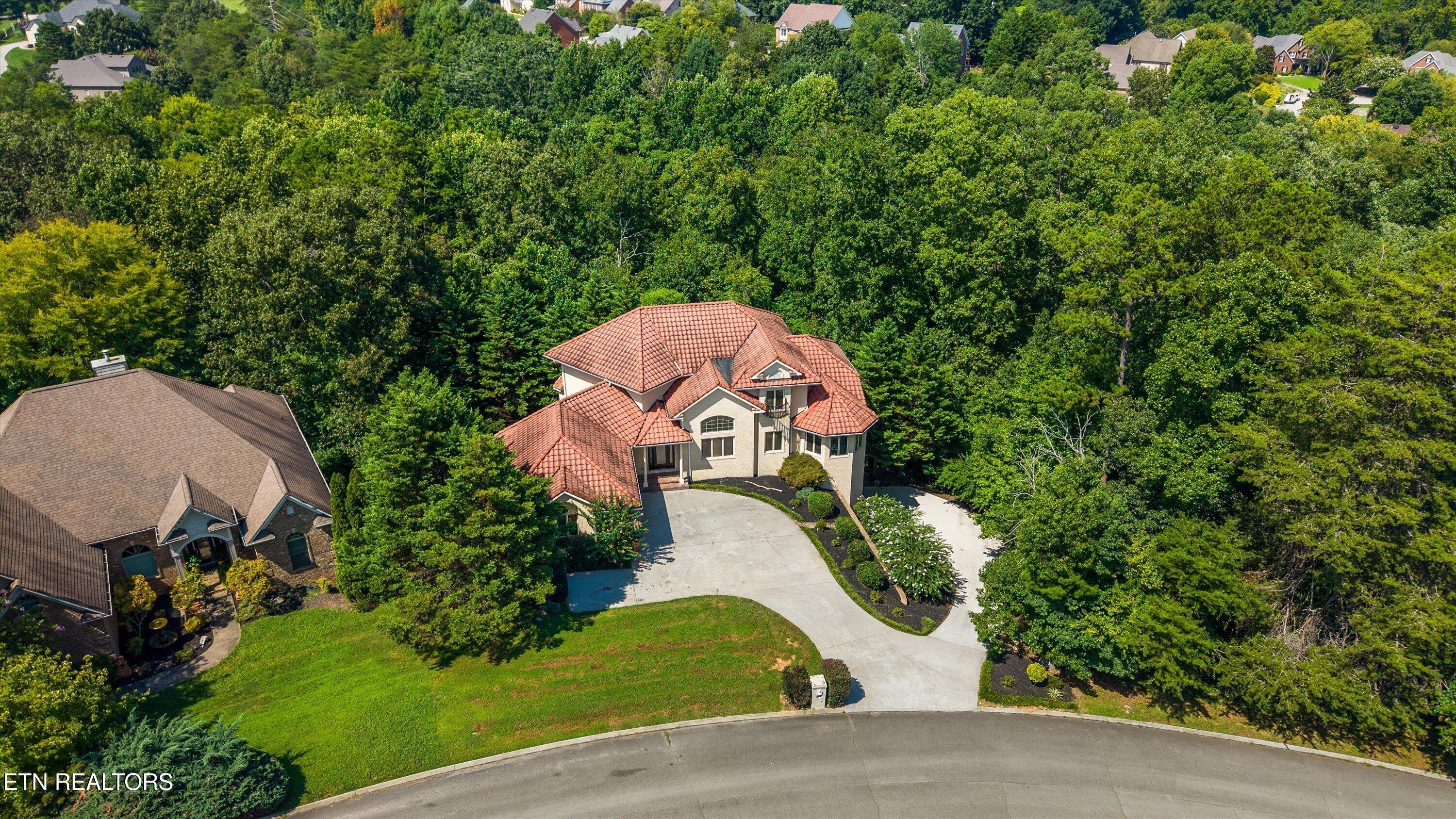 10315 N River Tr
