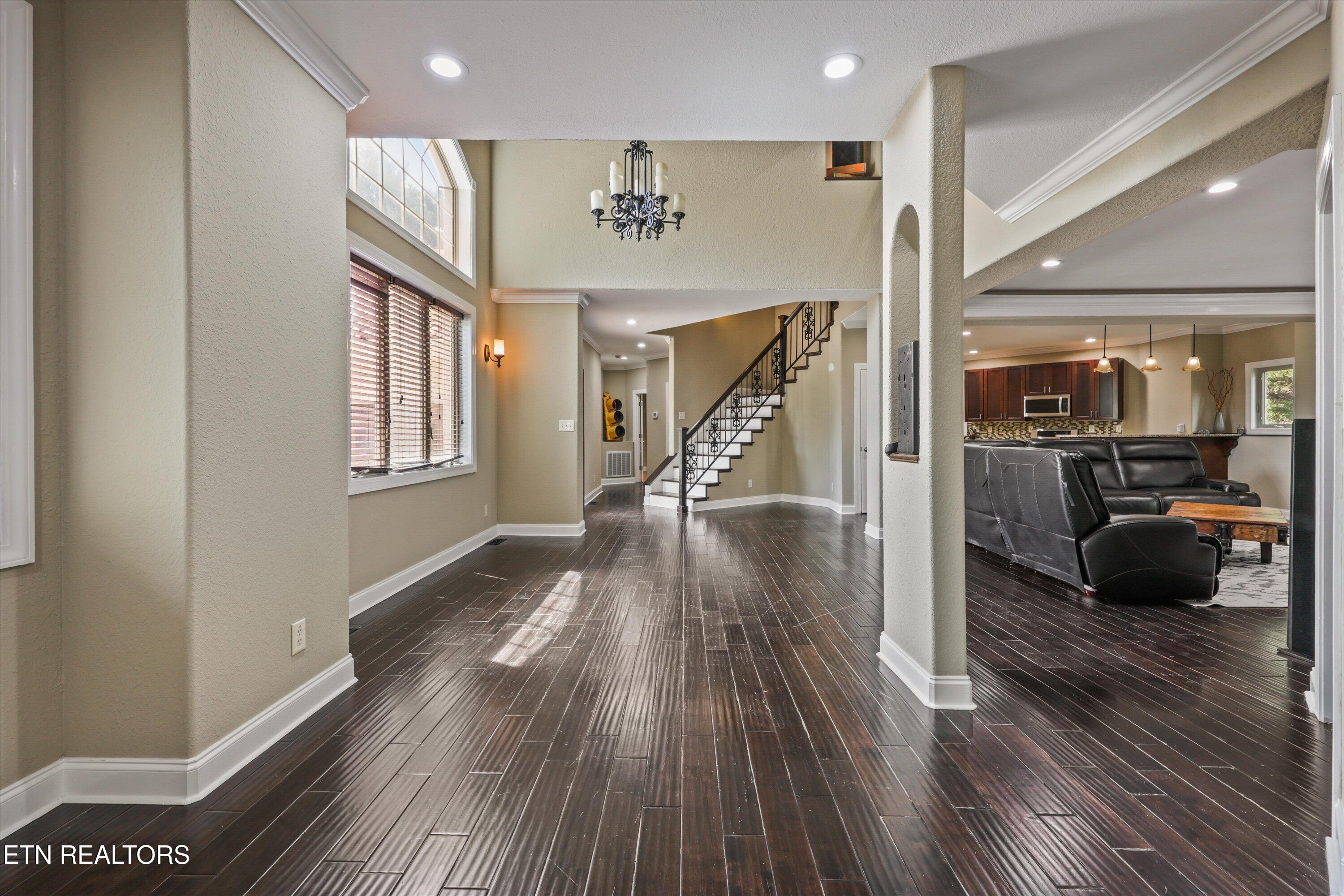 10315 N River Tr