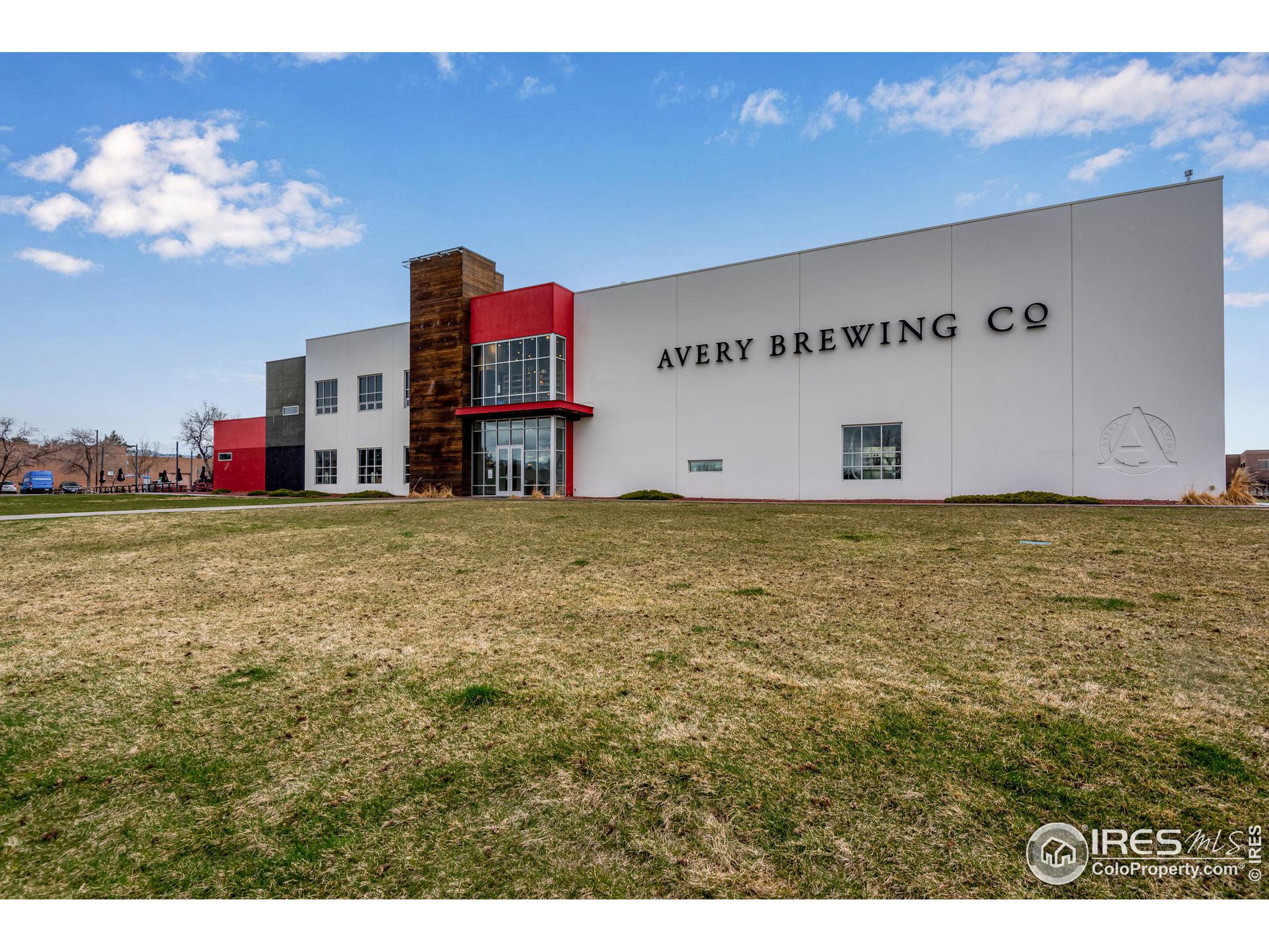 4828 Twin Lakes Rd 3