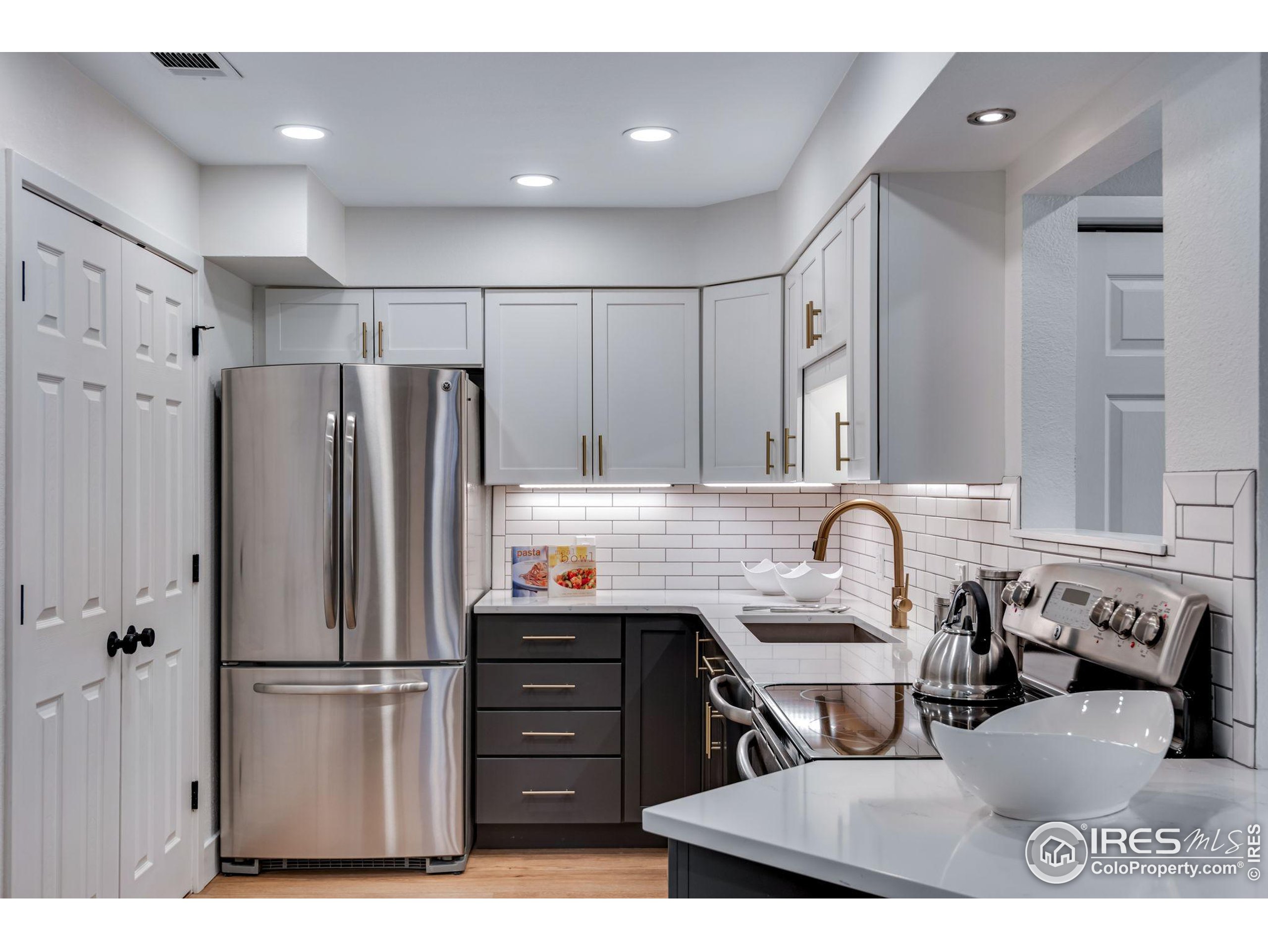 4828 Twin Lakes Rd 3