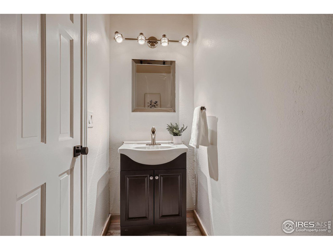 5435 Indian Summer Ct