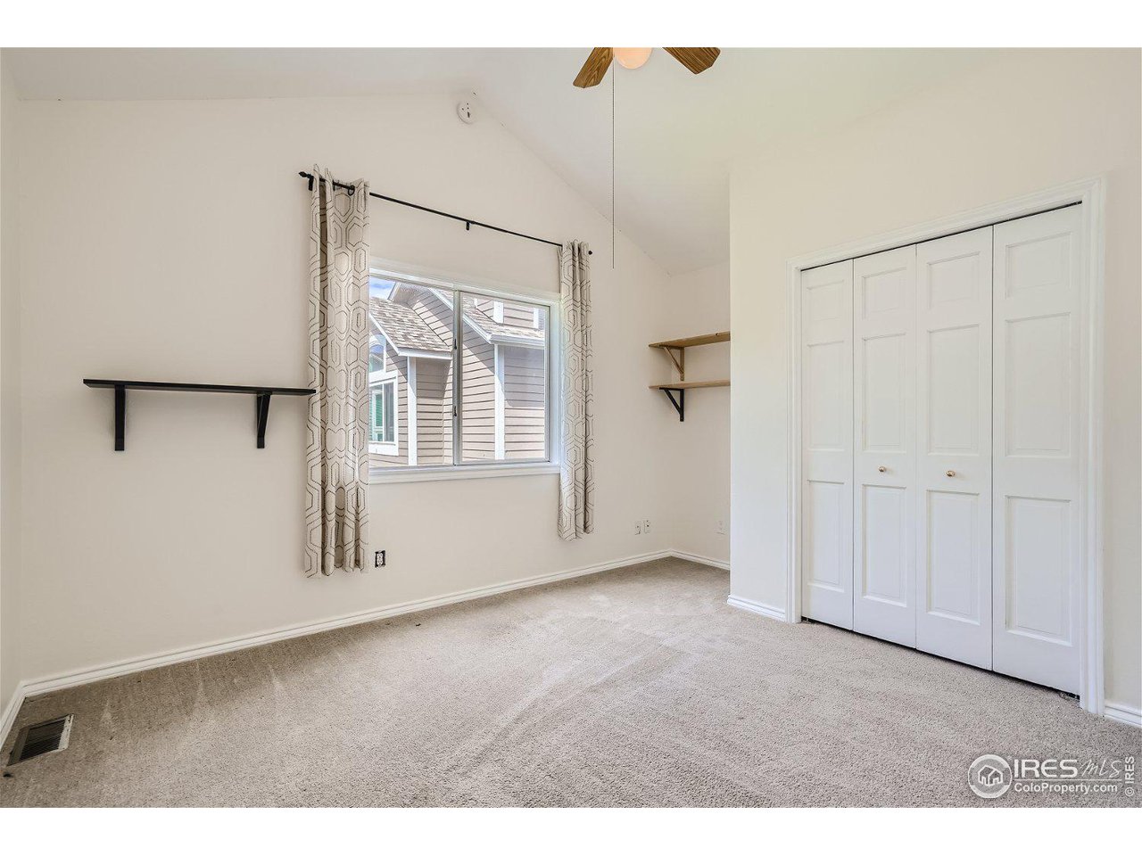 5435 Indian Summer Ct