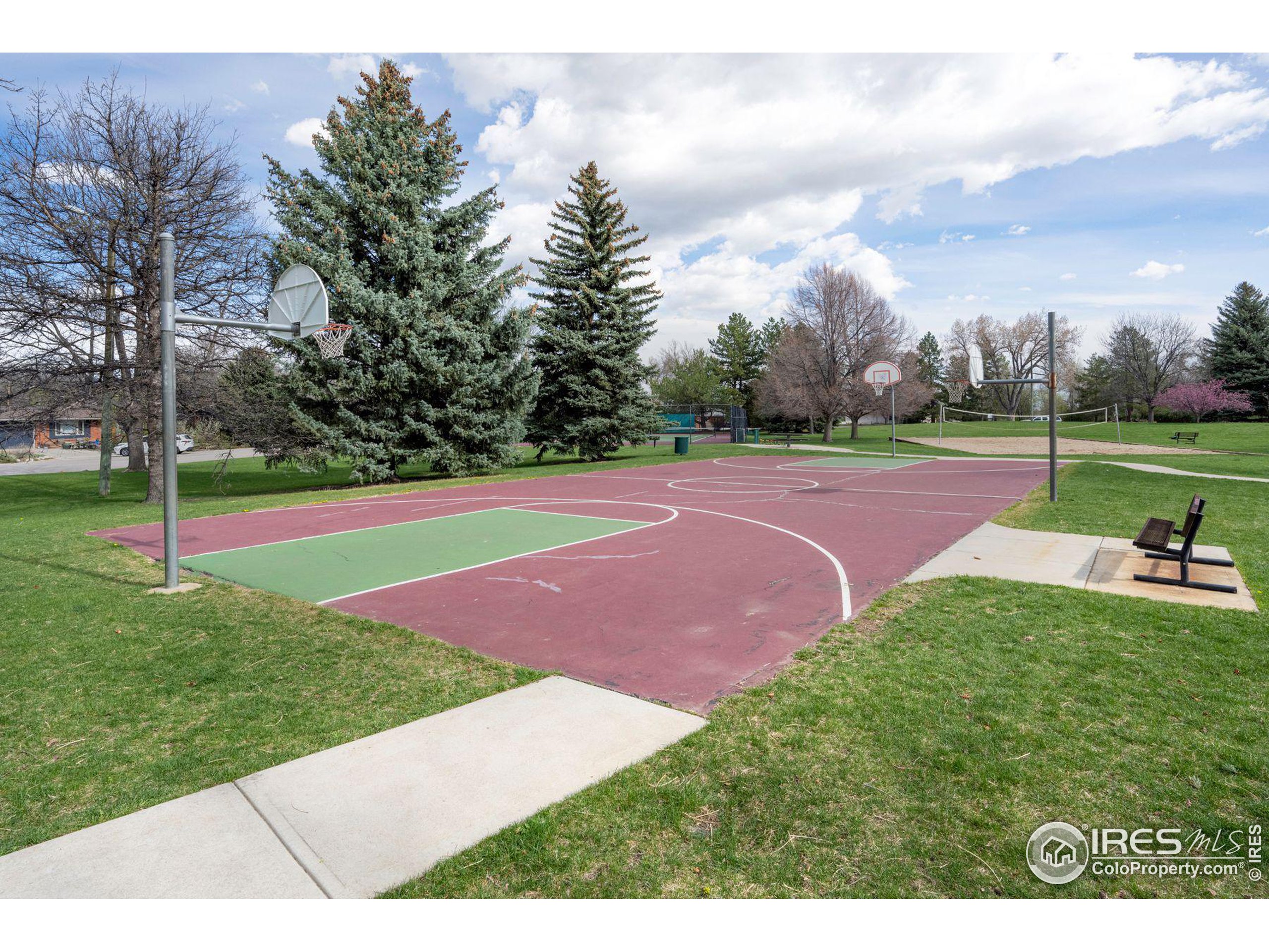 7282 Mount Meeker Rd