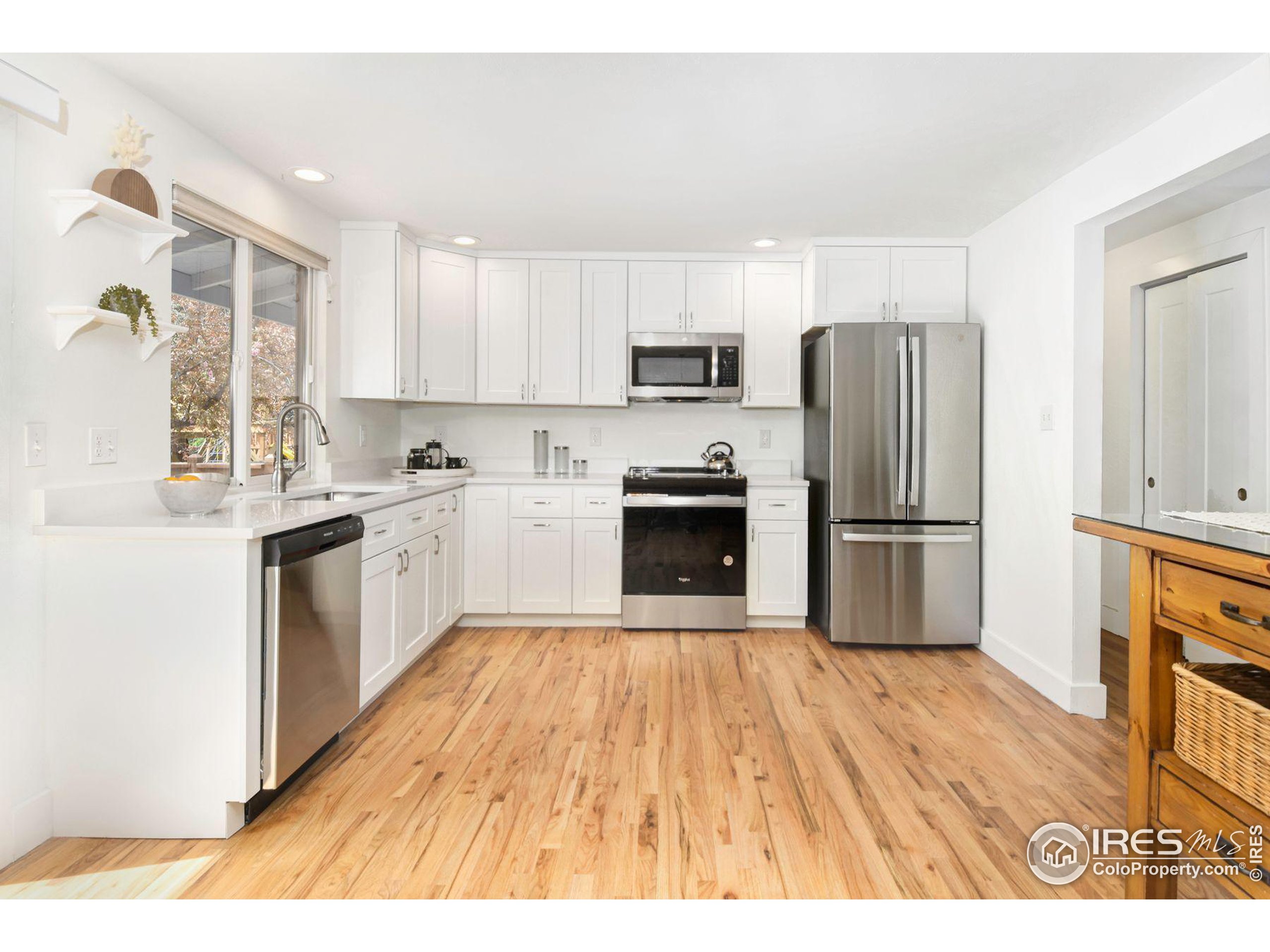 7282 Mount Meeker Rd