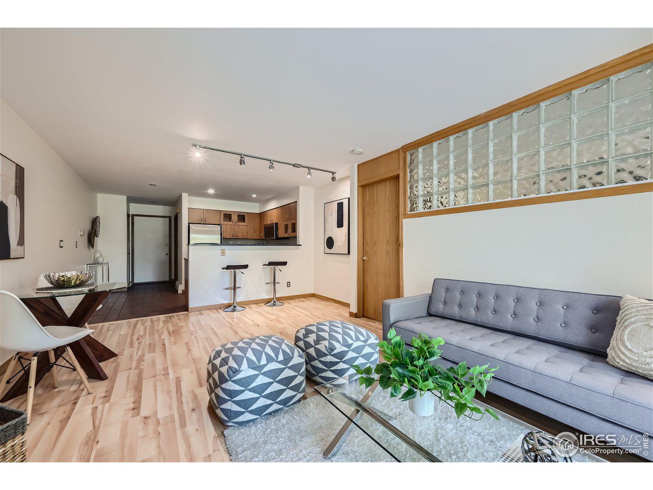 3825 Northbrook Dr 3825-A