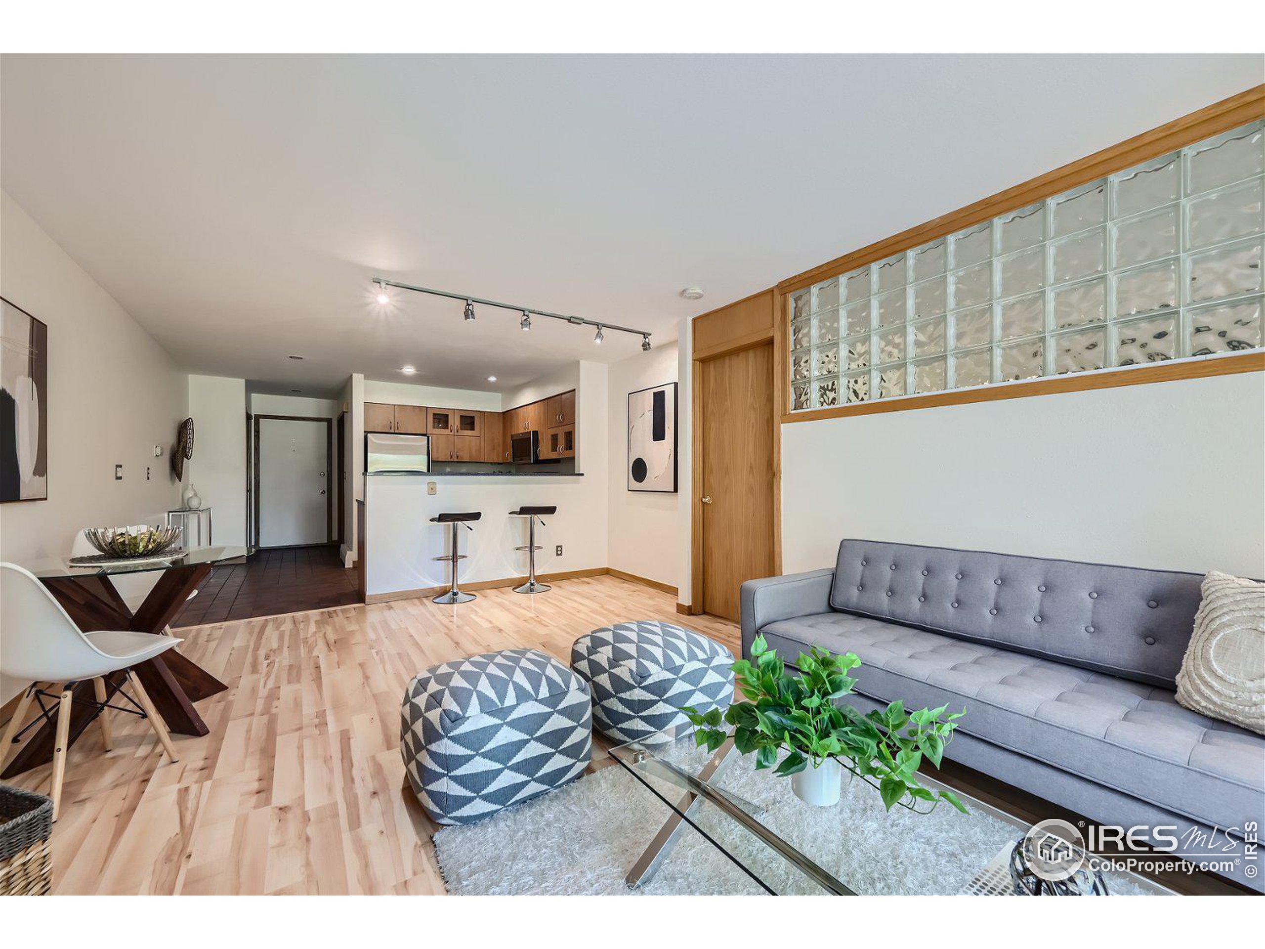 3825 Northbrook Dr 3825-A